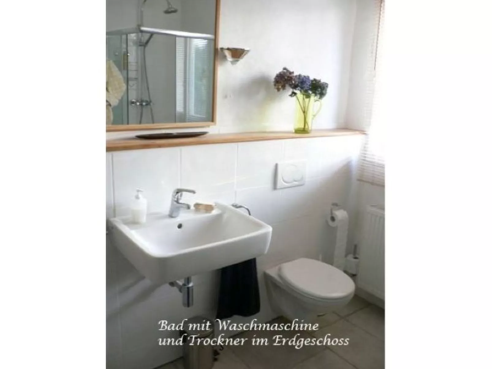 In Sourdeval Les Bois mit Garten-Inside