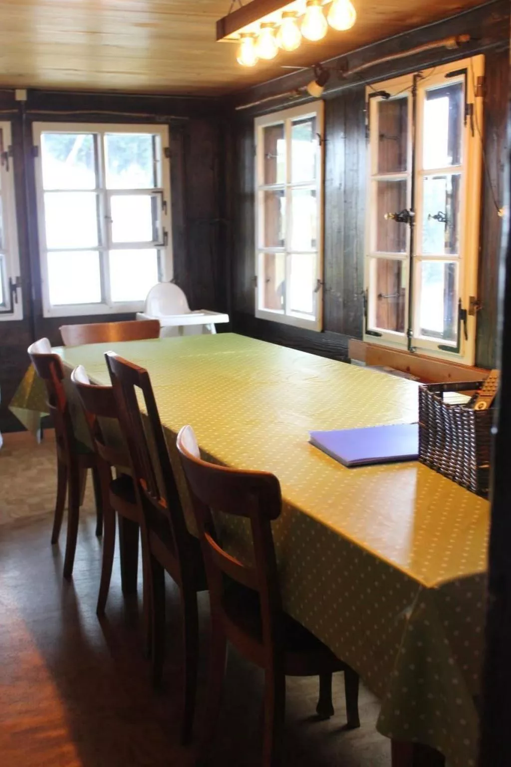 Antikes Ferienhaus-Dedans