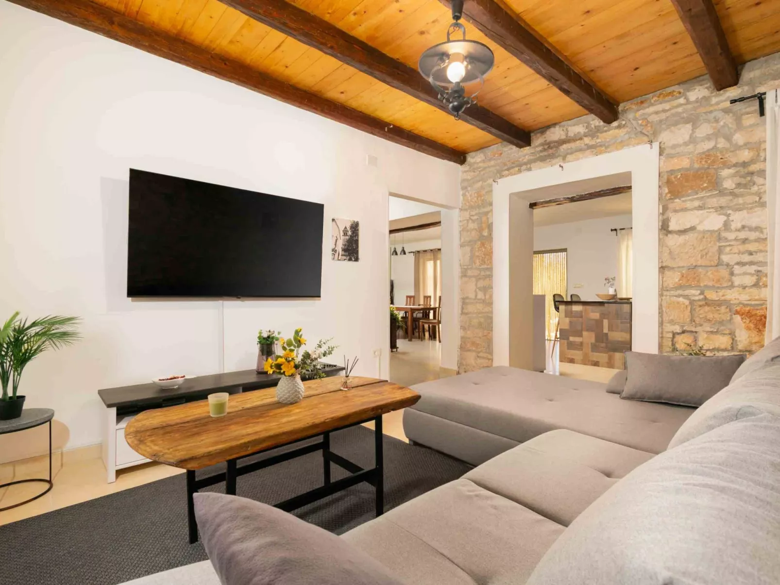 Villa Martin - Rückzugsort auf dem Land mit Pool-Dedans