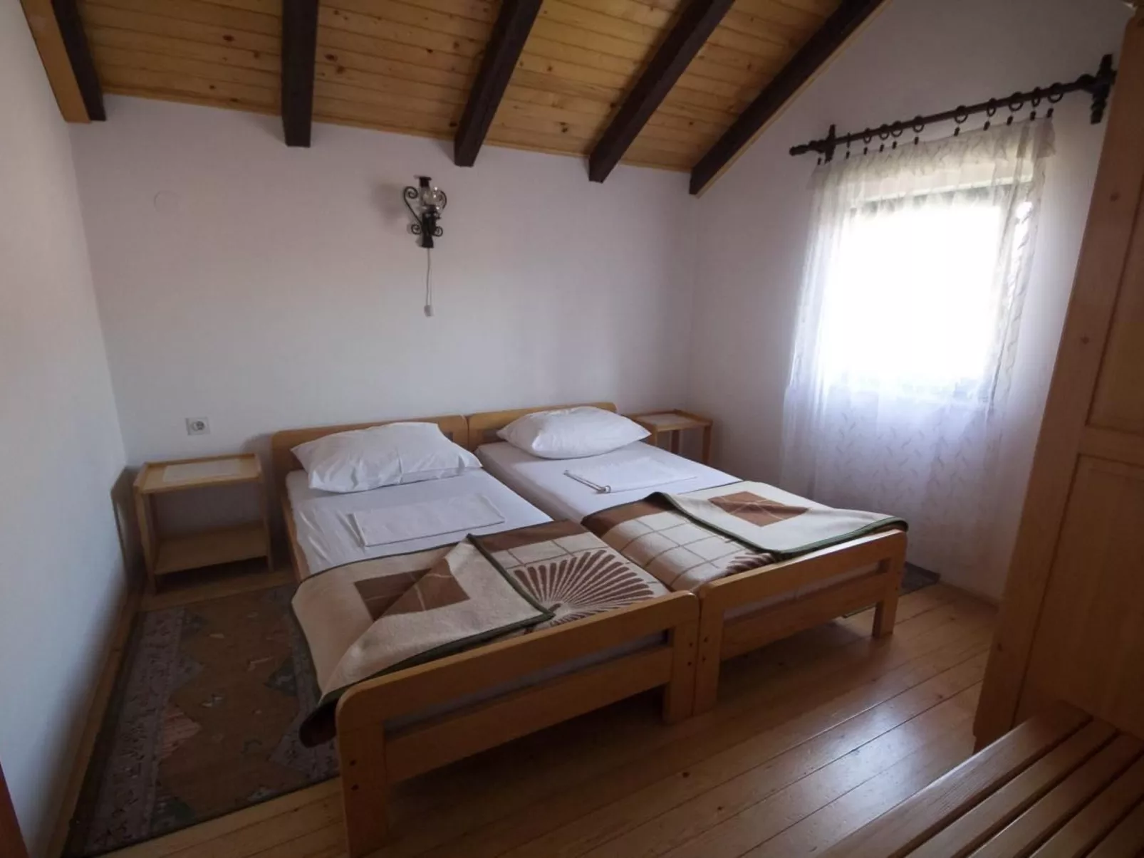 "Joze" mit Balkon-Dedans