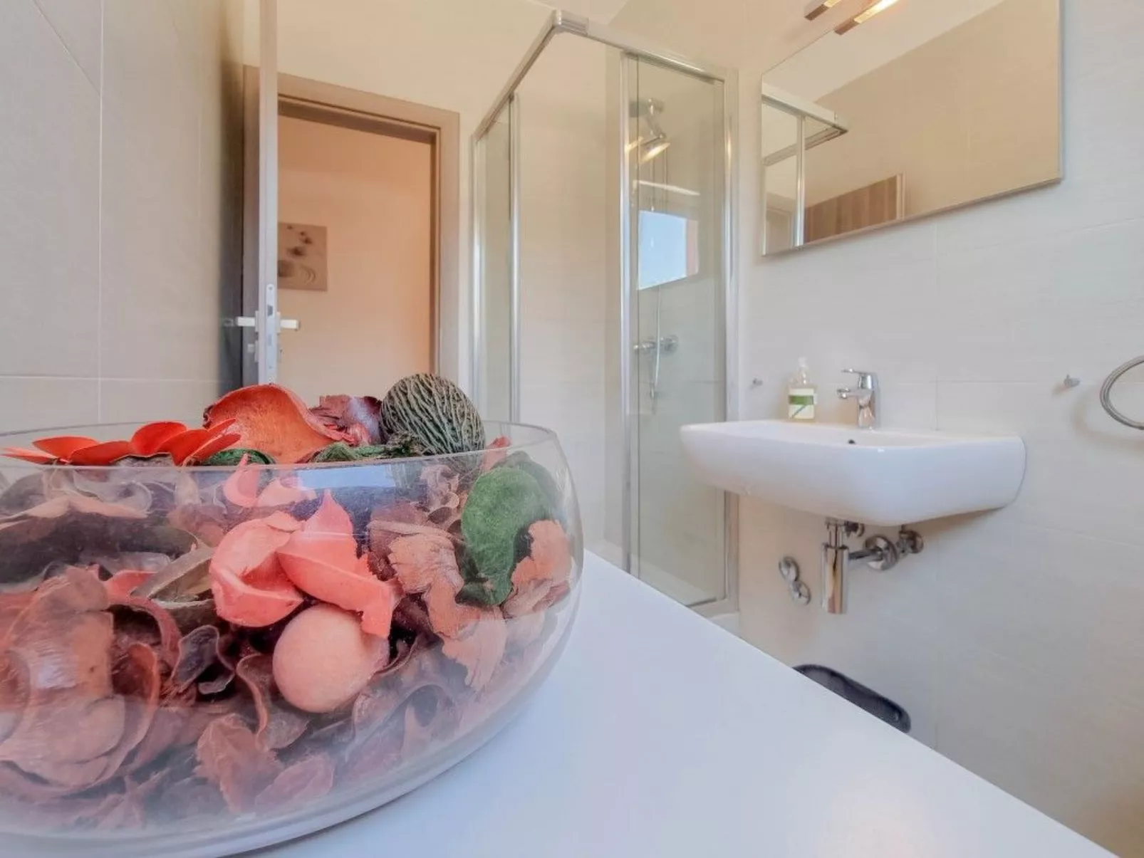 Wohnung "Niva B" mit Terrasse-Inside