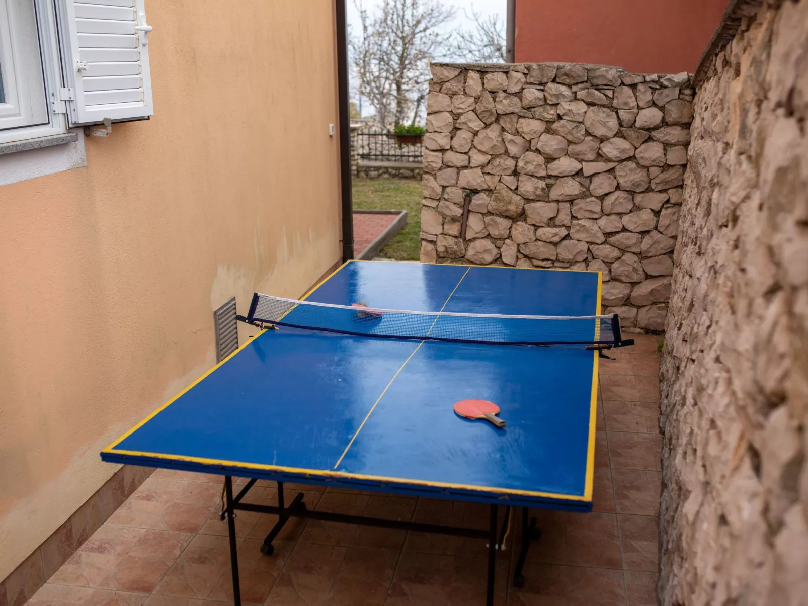 Am Südhang gelegen mit Meerblick-Outside