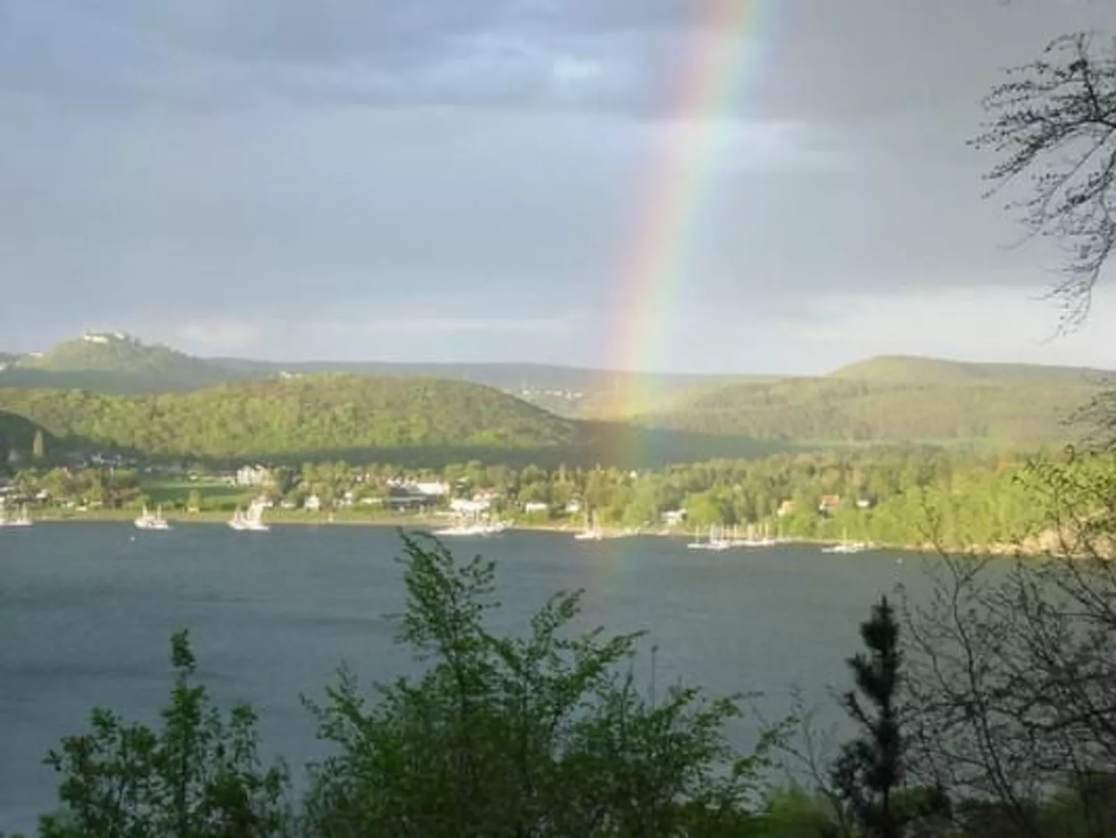 Schlossblick mit Teilseeblick-Outside