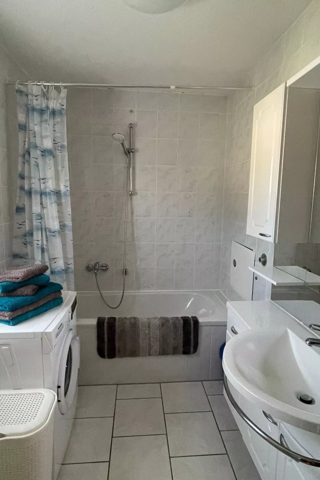 In Dahmen Terrasse und Grill-Drinnen