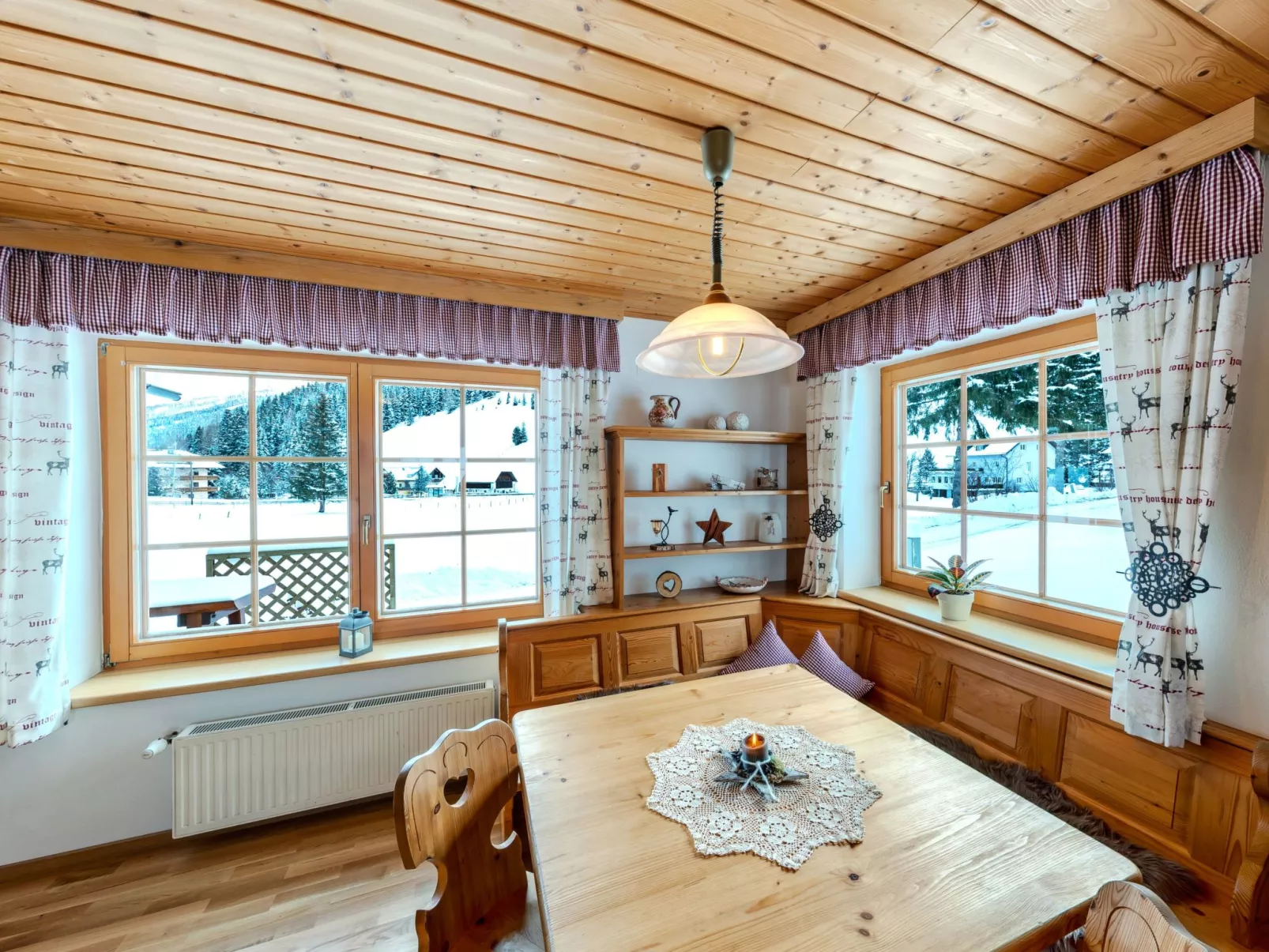 Gemütliches Ferienhaus in ruhiger Lage - Inside