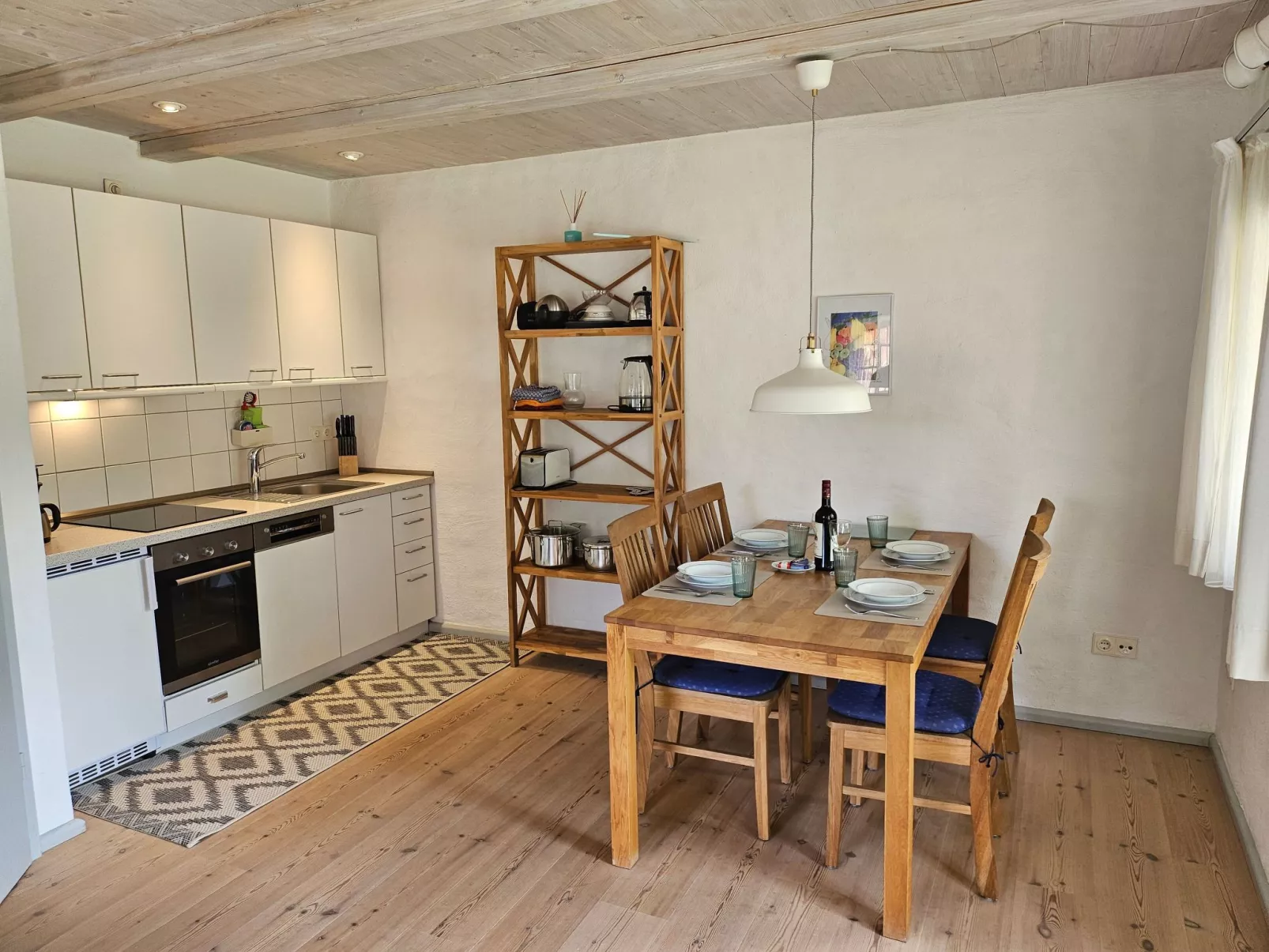 Gutshofambiente 1-Drinnen