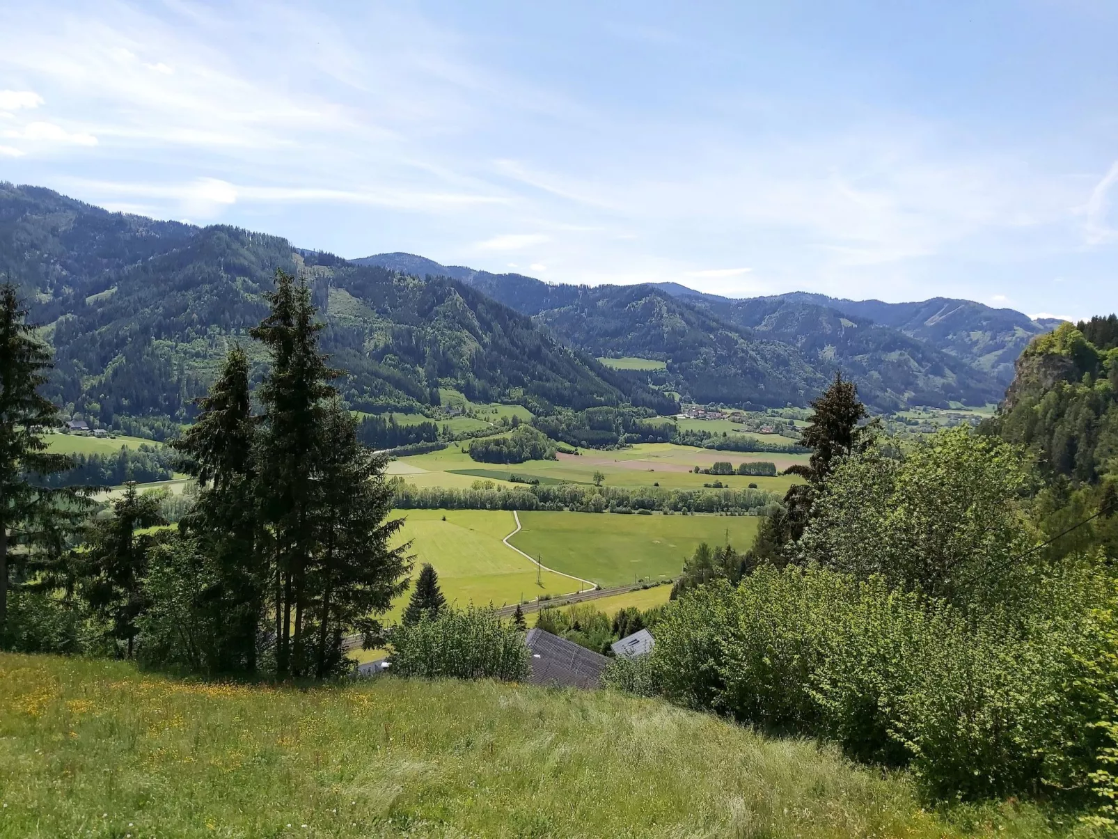 Moderne Wohnung in Pöls mit großer Terrasse-Outside