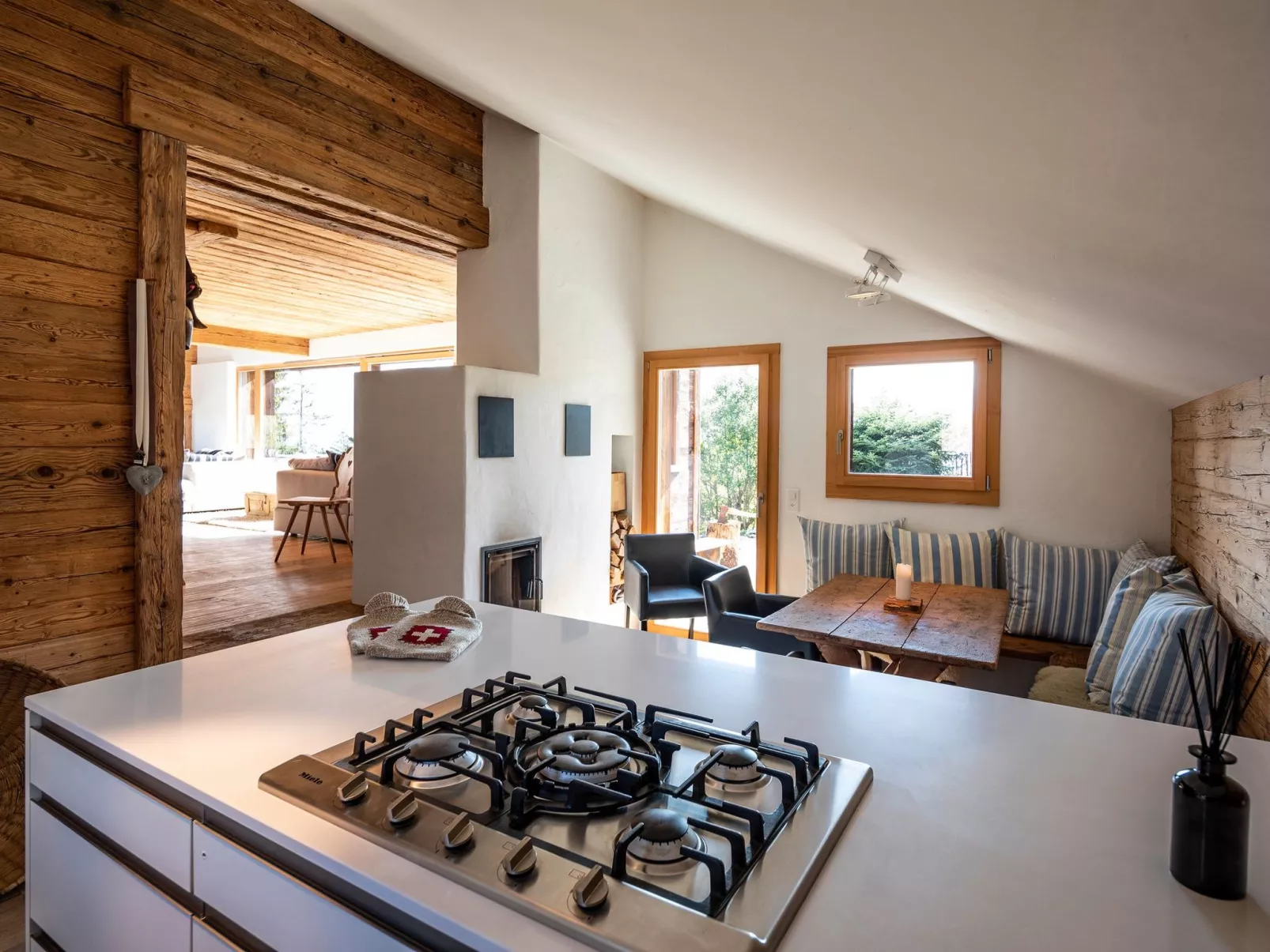 Chalet "Paradiesli"-Inside