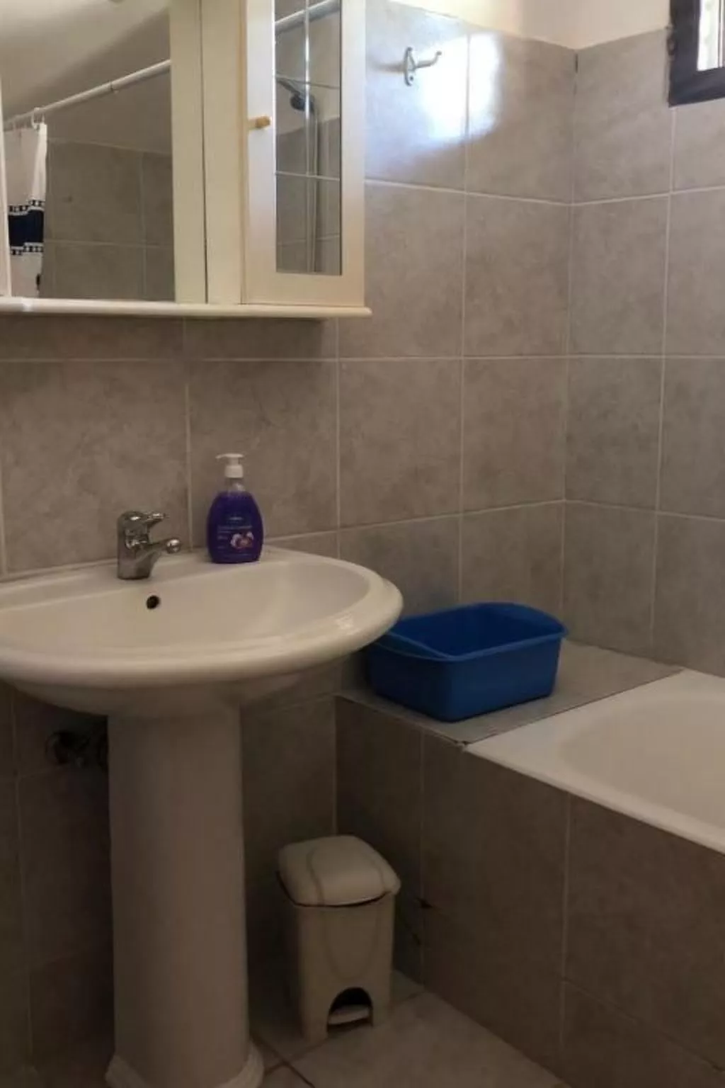 "Kastil" mit privatem Pool-Image-tags.info