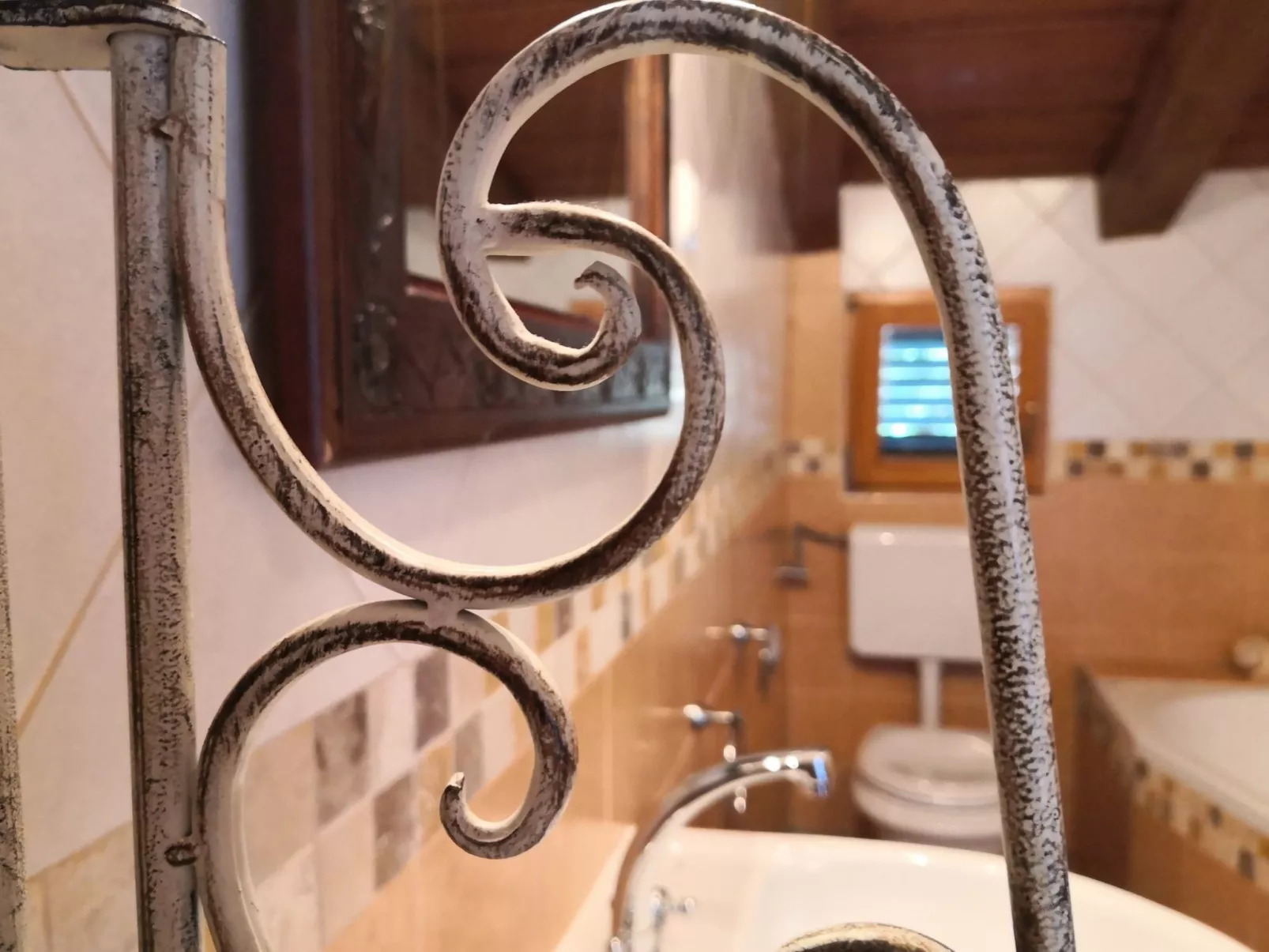 Renoviertes Steinhaus mit Garten und Pool ideal für ein erholsamen Urlaub-Image-tags.info