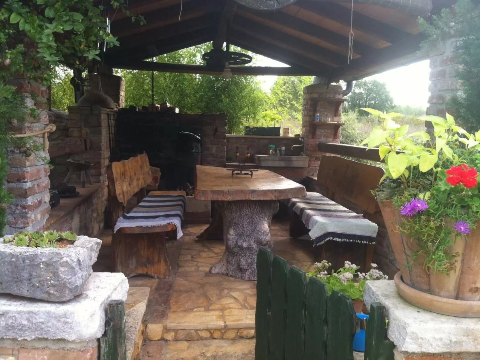 Ferienvilla Lucia mit Pool und eigenem Tennisplatz-Image-tags.info