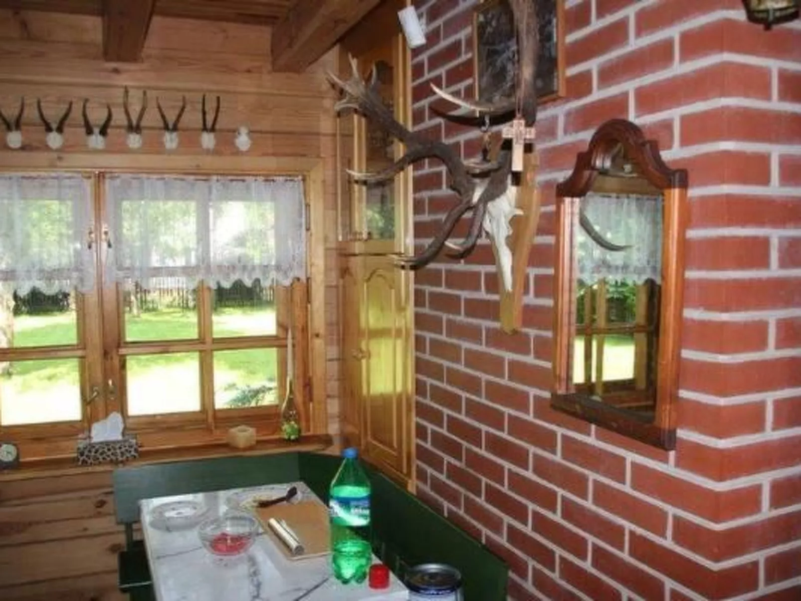 Ferienvilla mit Blick auf das Wasser-Dedans