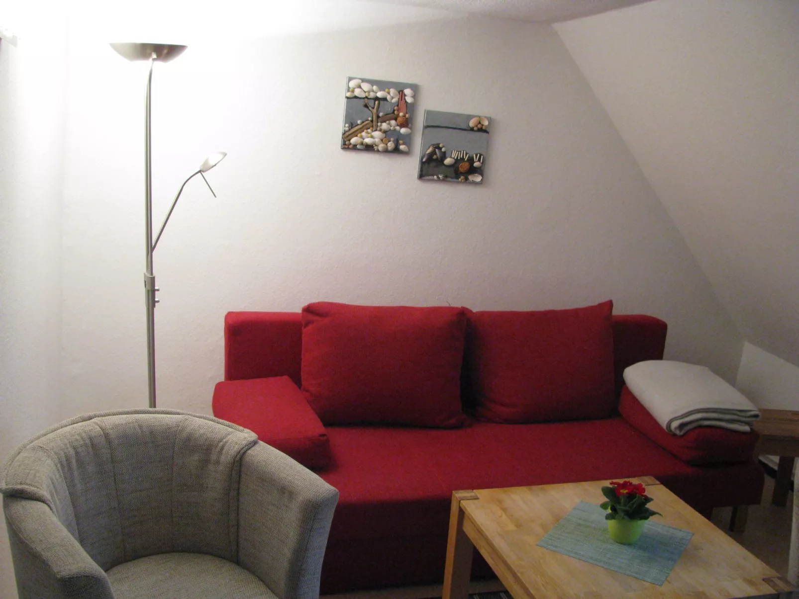 Moderne Ferienwohnung mitten in Greifswald-Inside