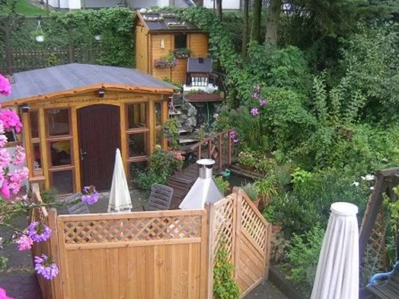 Ap. Hömberg-Outside