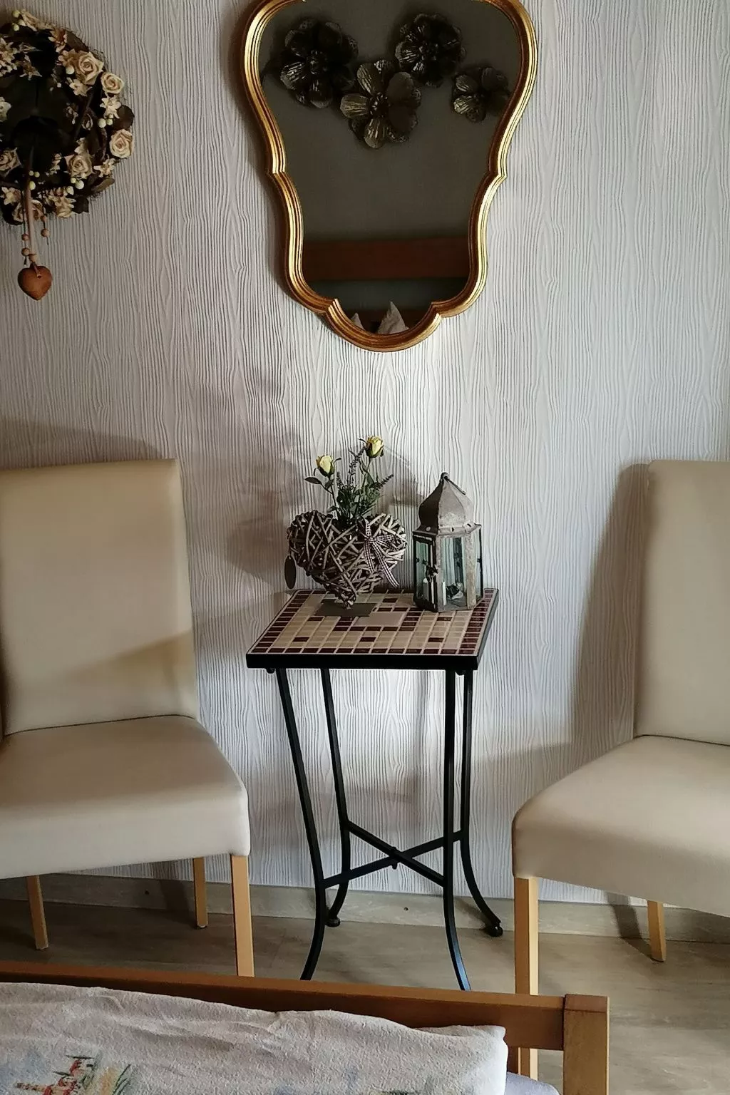 Ruhiges Landhaus mit zwei gemütlichen Wohnungen - Drinnen