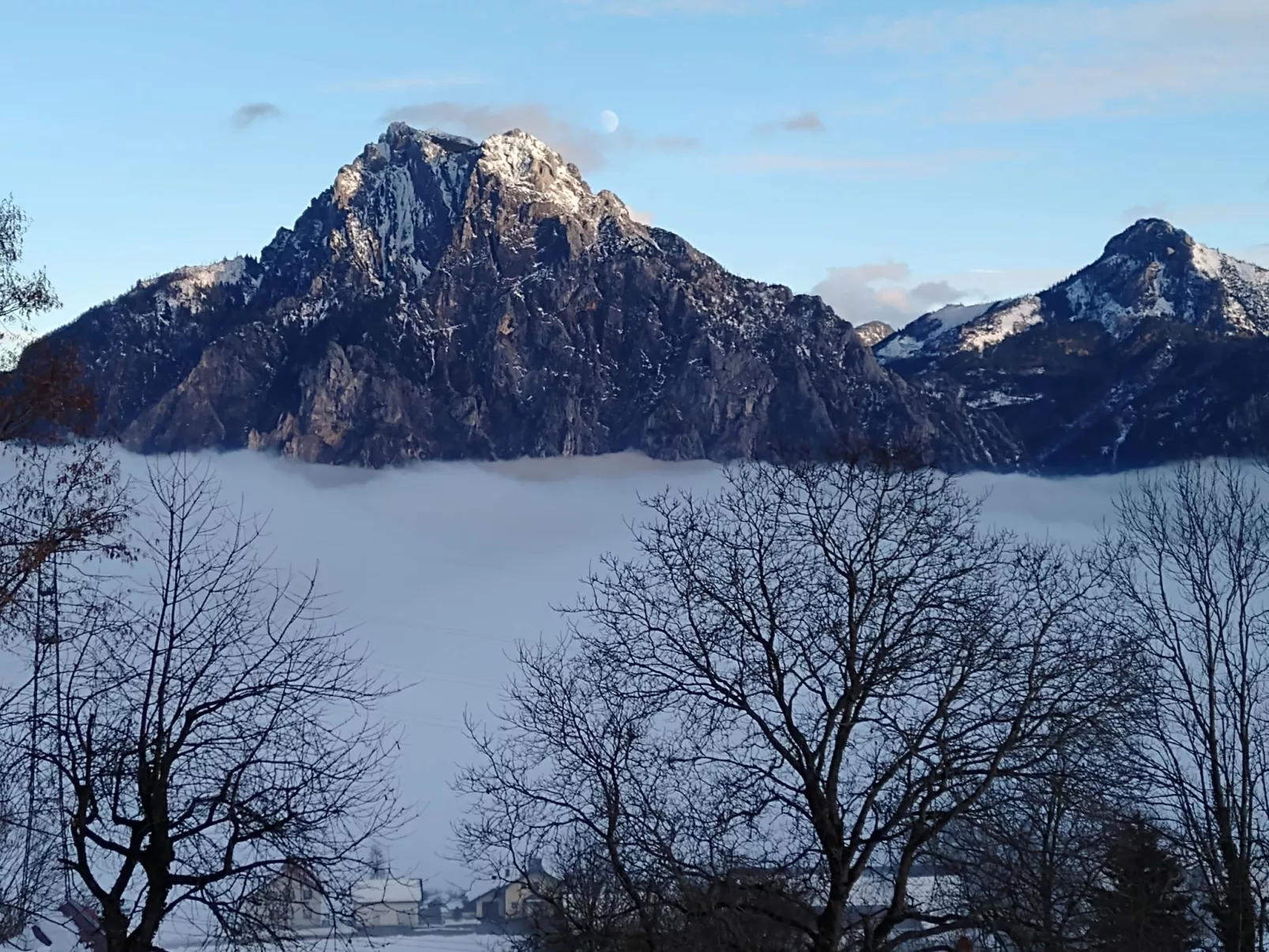 Haus Traunsee-Blick-Draußen
