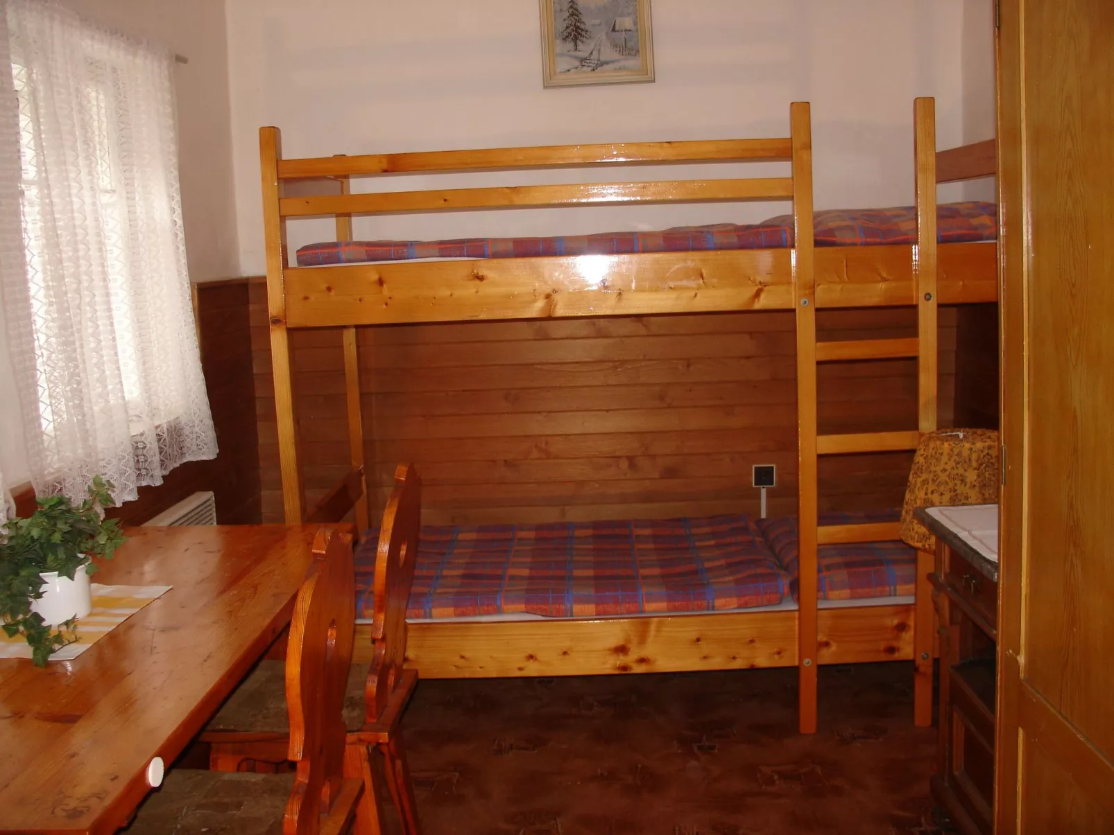 Charmantes, traditionelles Holzhaus-Inside