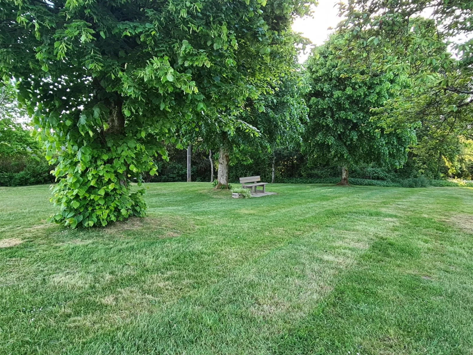 Antre Parenthèse de Sainte-Cécile-Outside