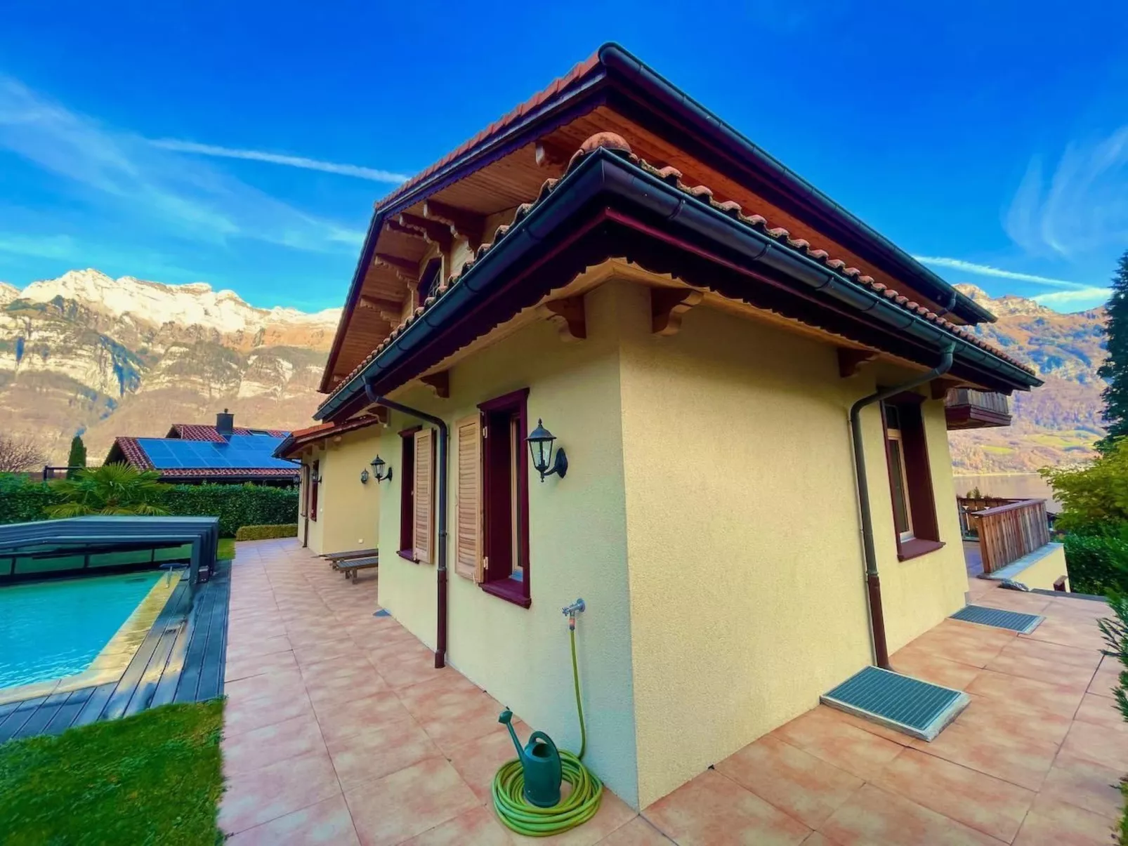 Amazing Chalet | Heidiland | Pool & Sauna-Dehors