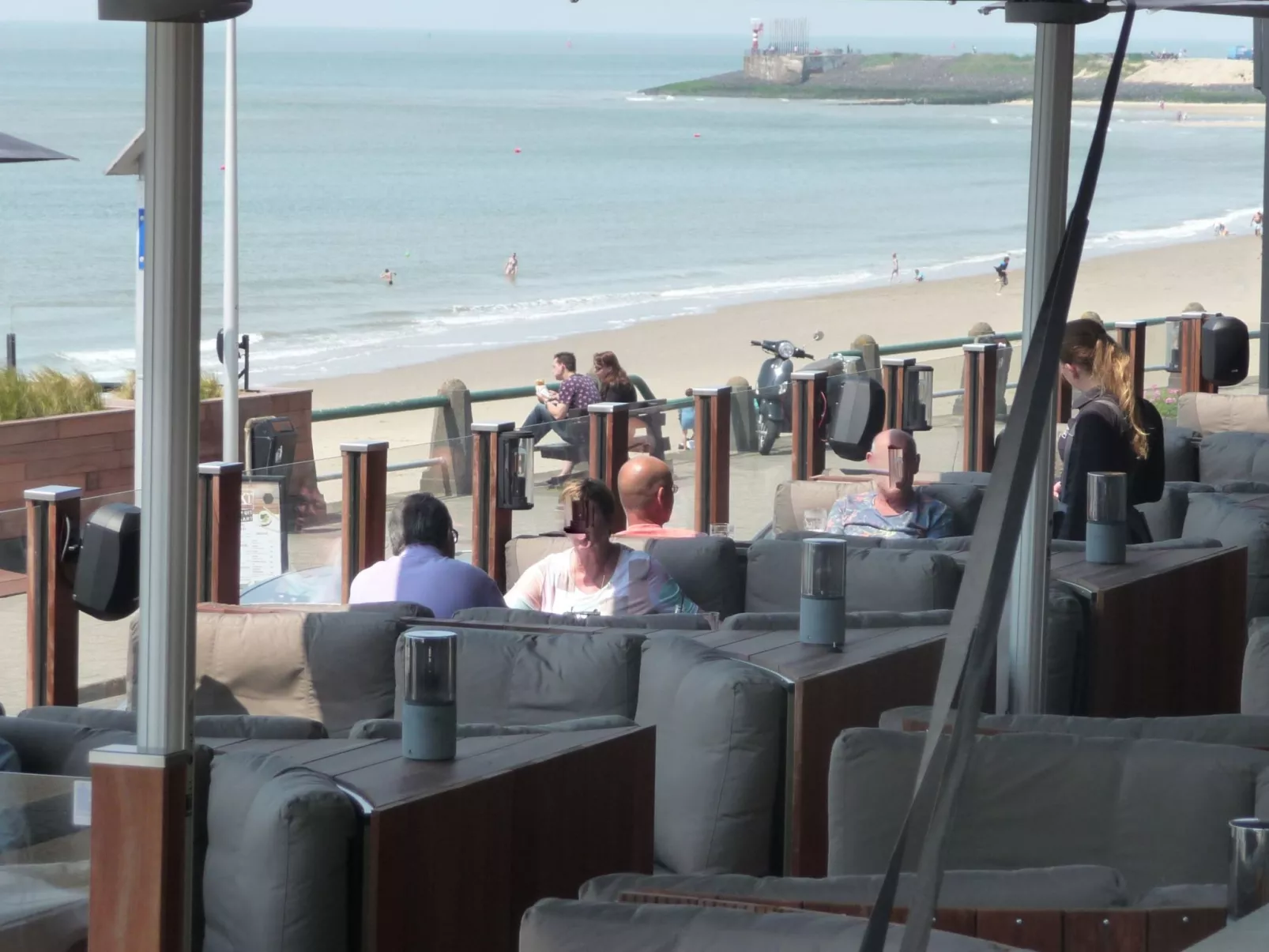 Havenzicht National Monument-Dedans