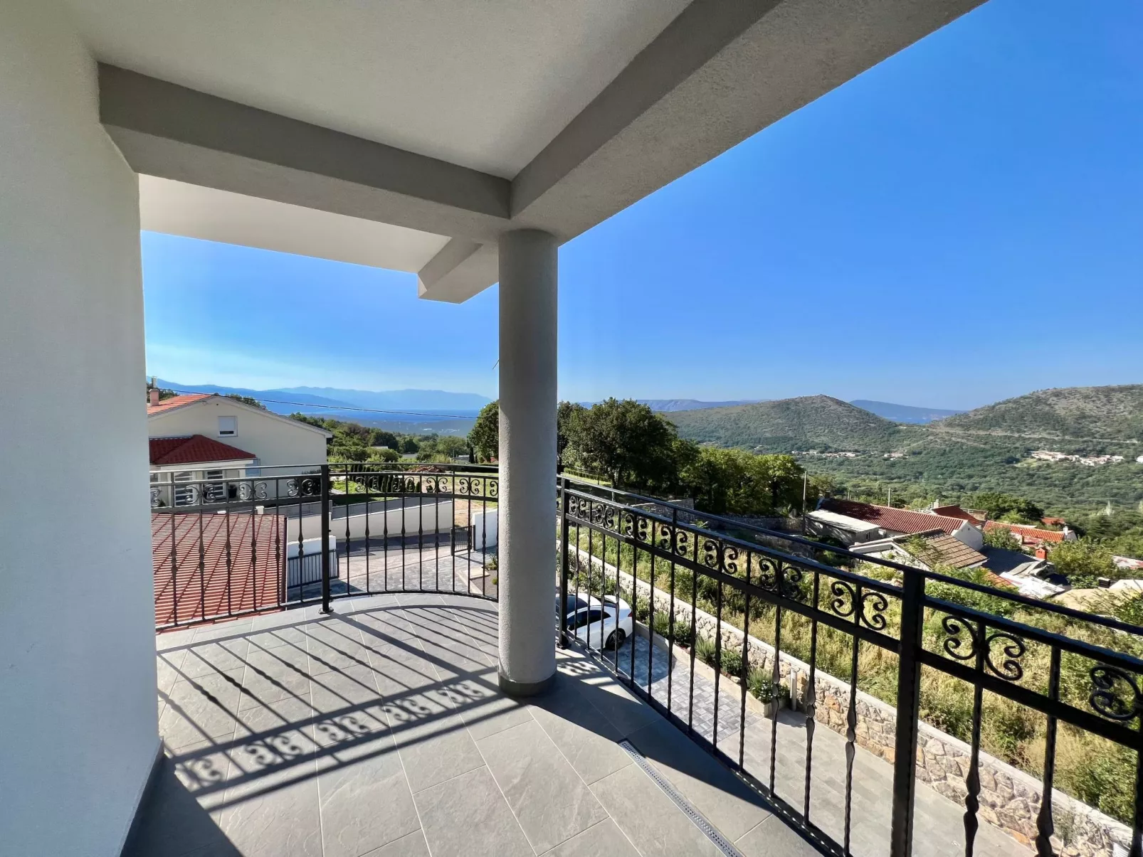 Villa Hidden Gem-Image-tags.info