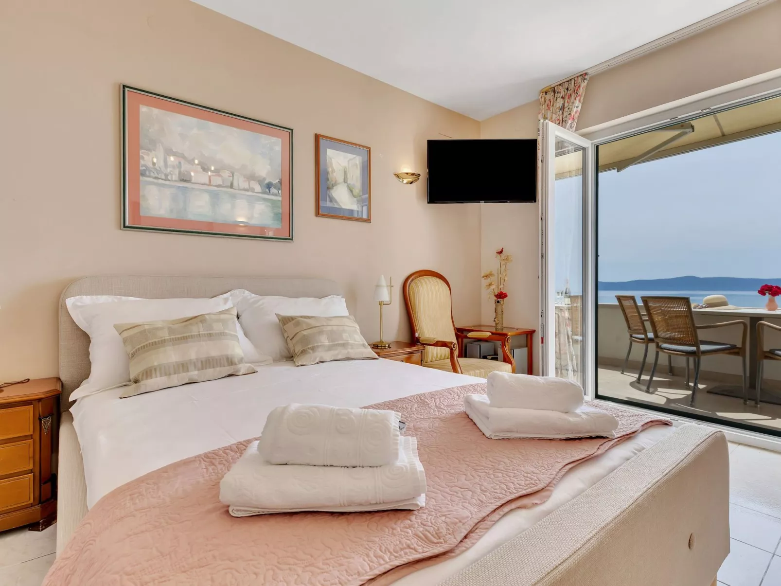 Wohnung in Drašnice mit Schönem Garten-Inside