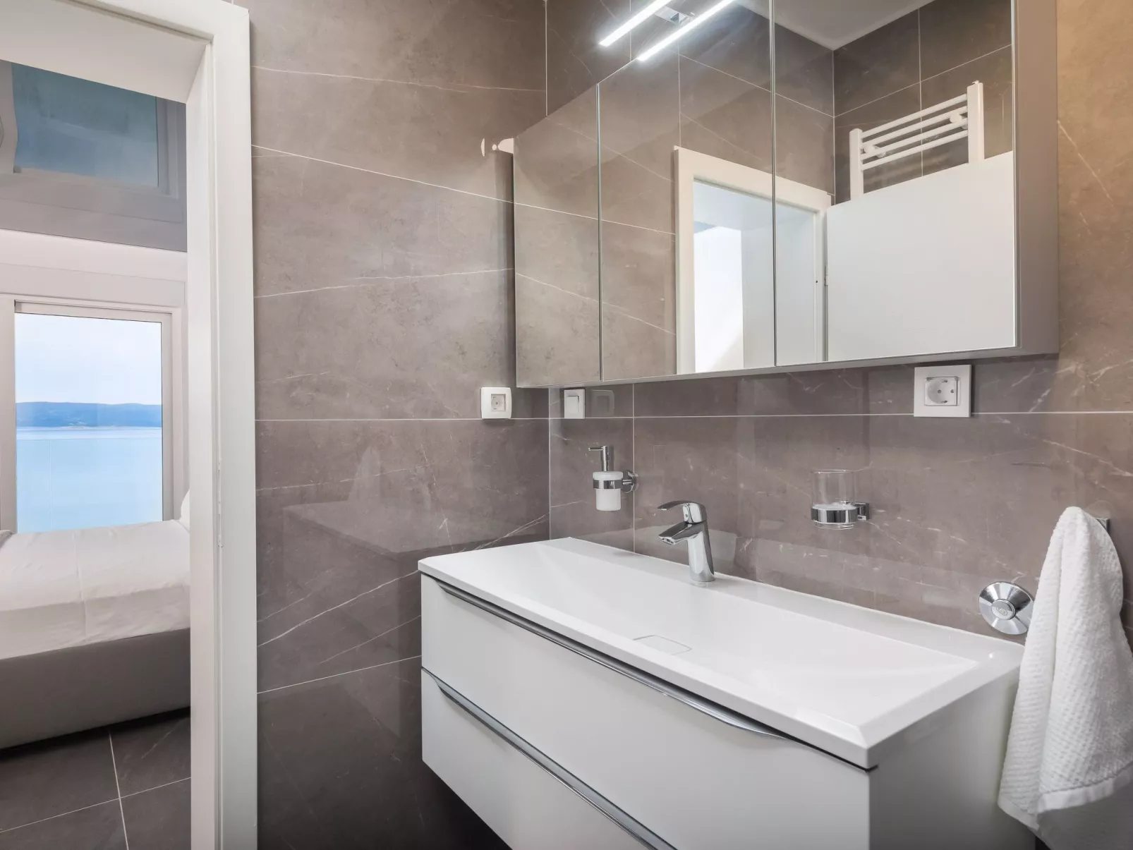 Villa am Strand - Privater beheizter Pool-Inside