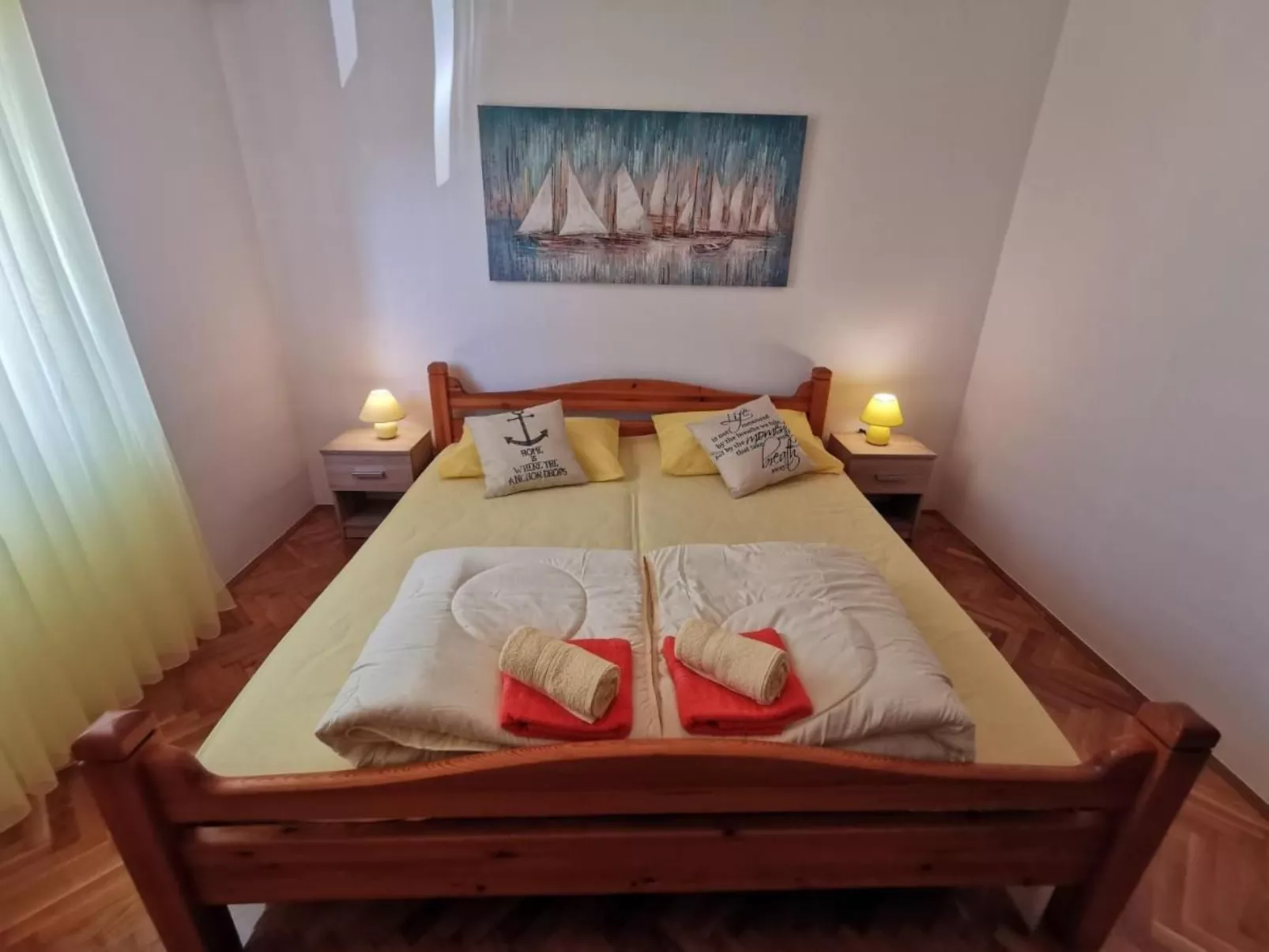 Ferienvilla mit eigenem Garten und Grill-Inside