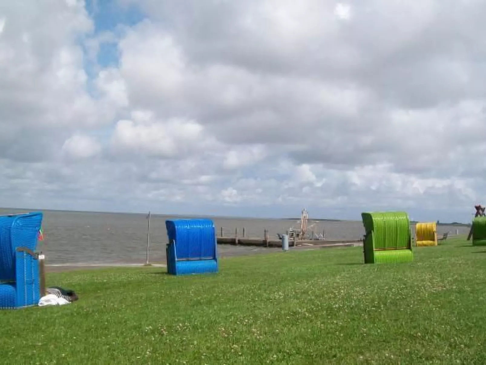 Mit Terrasse-Outside