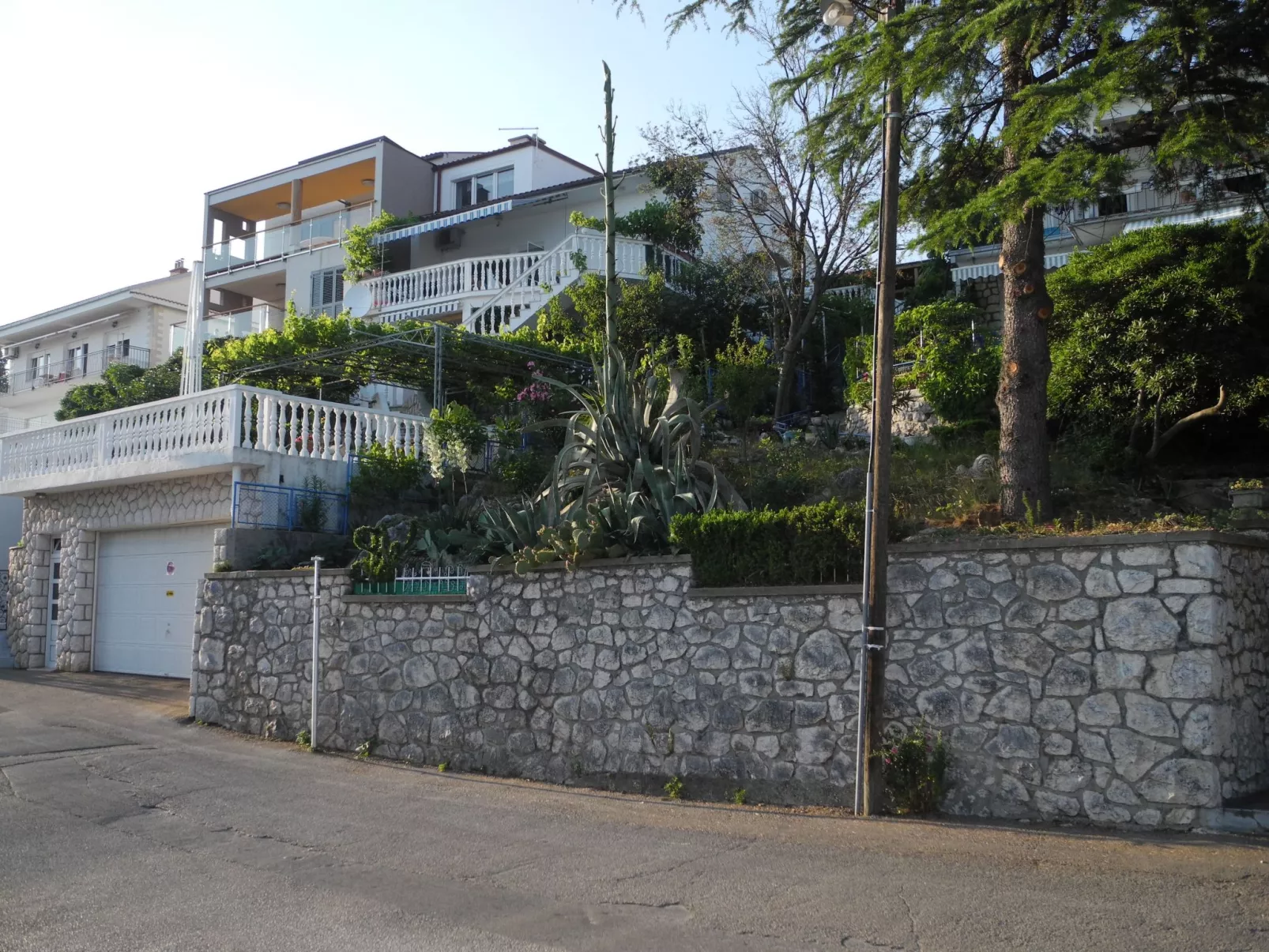 Wunderschöne Wohnung in Dramalj 70m vom Meer entfernt - Outside