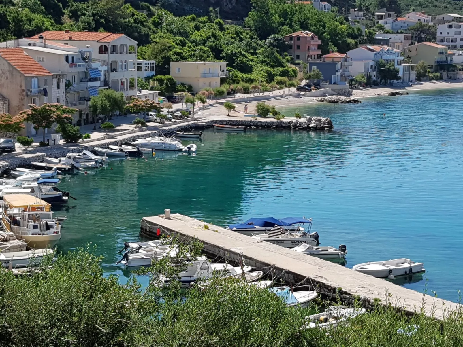 Tolle Wohnung in Drašnice mit Schönem Garten-Outside