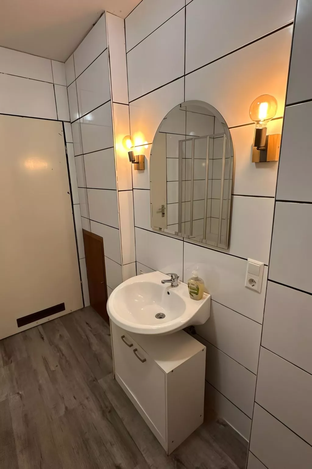 Ap. Ruhe[pause] II-Drinnen