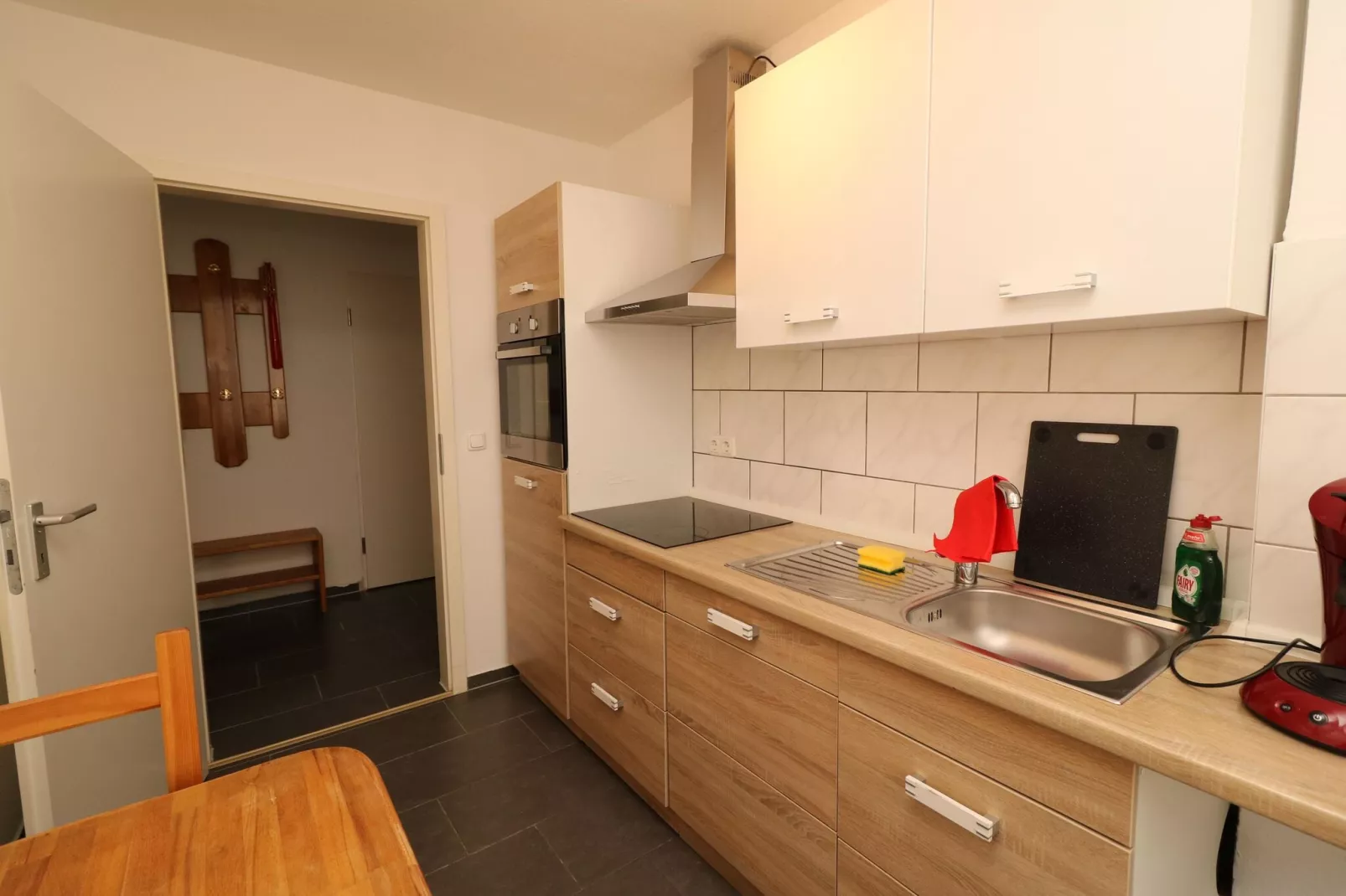 Apartment in Messenähe-Kitchen