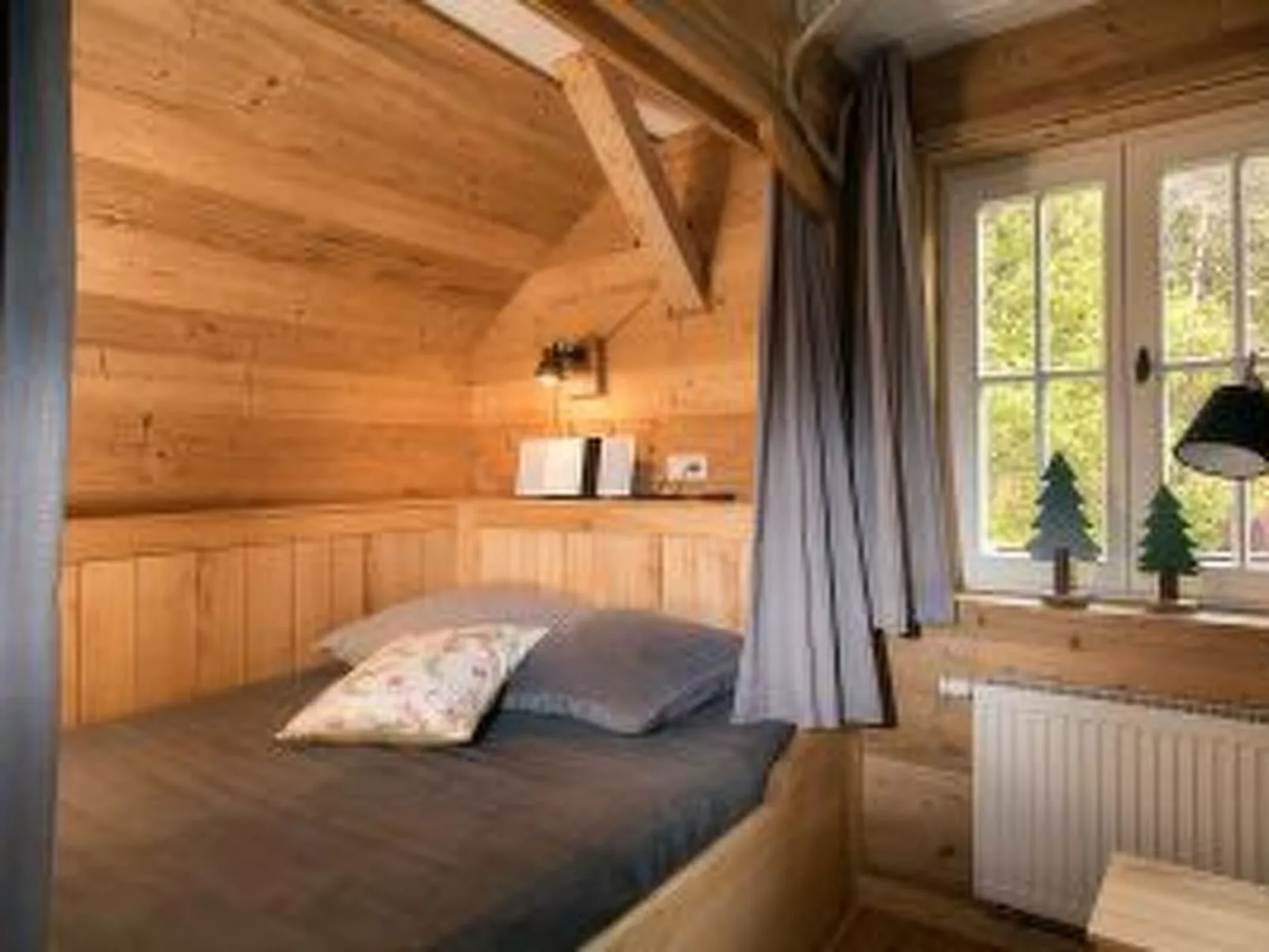 Harzer Wiesenbaude-Inside