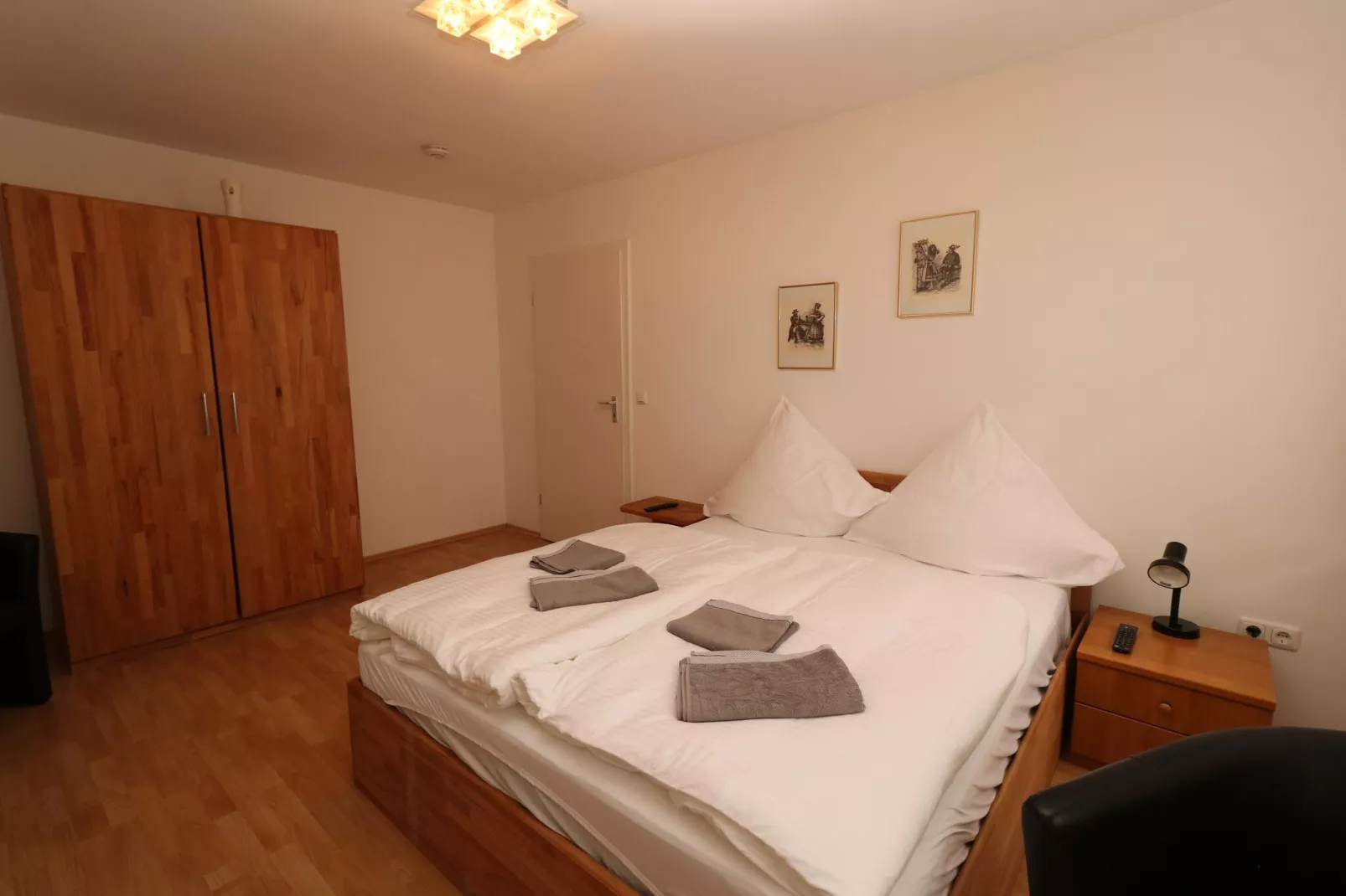 Apartment in Messenähe-Bedroom