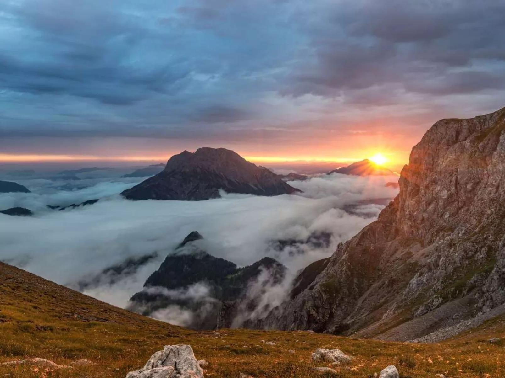 Charmantes Ferienhaus in Vordernberg mit Privatem Pool-Outside