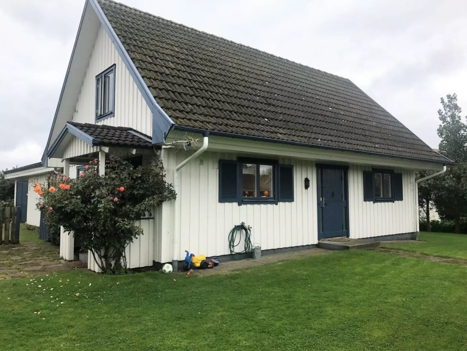 "Torekov" mit Blick auf das Wasser-Dehors