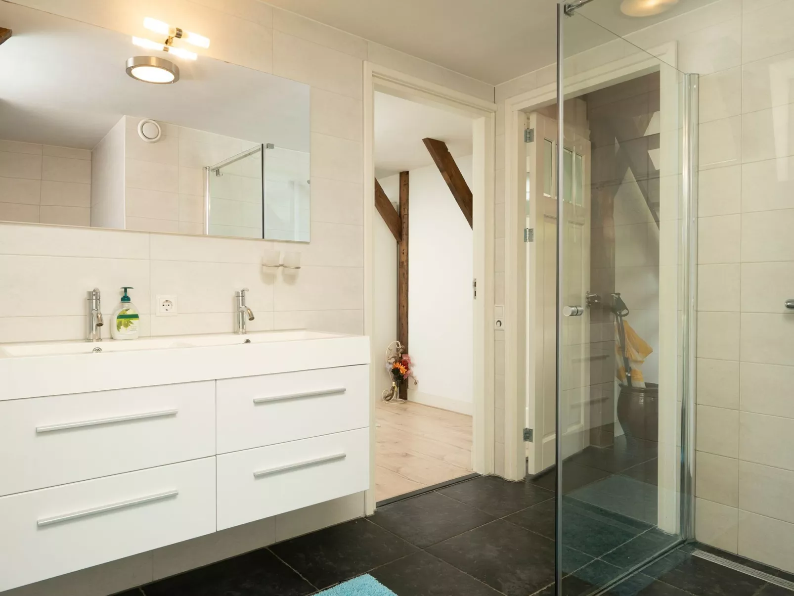 Markermeerlogies-Drinnen