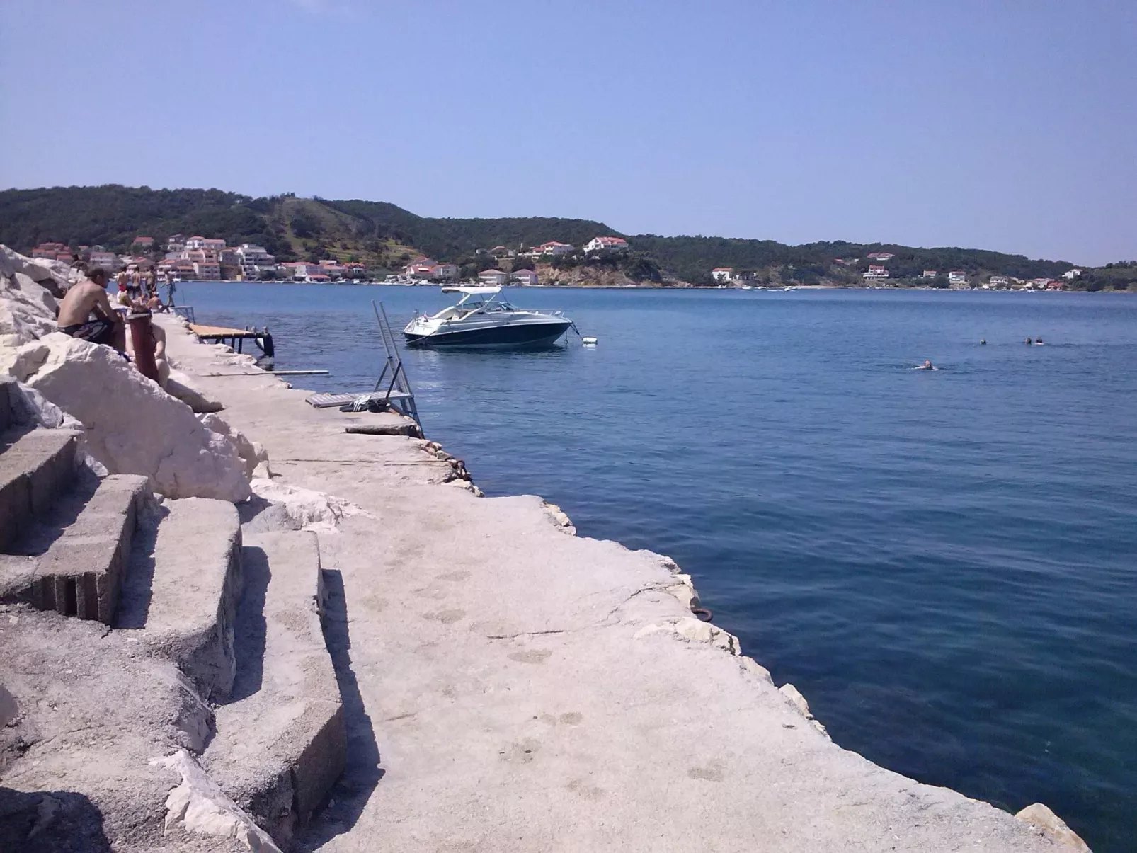 Wohnung Marica mit Balkon und herrlichem Meerblick-Outside