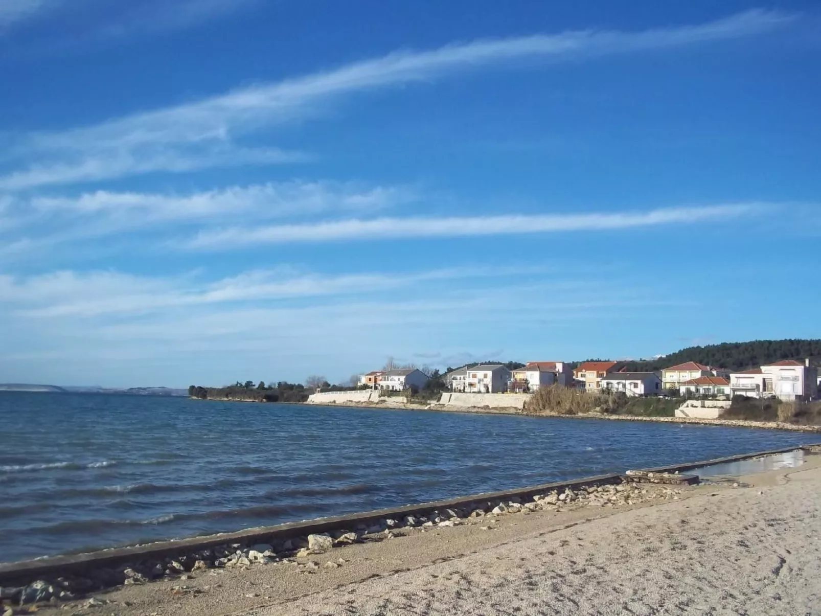 Wohnung in Ljubač mit Großem Garten-Outside
