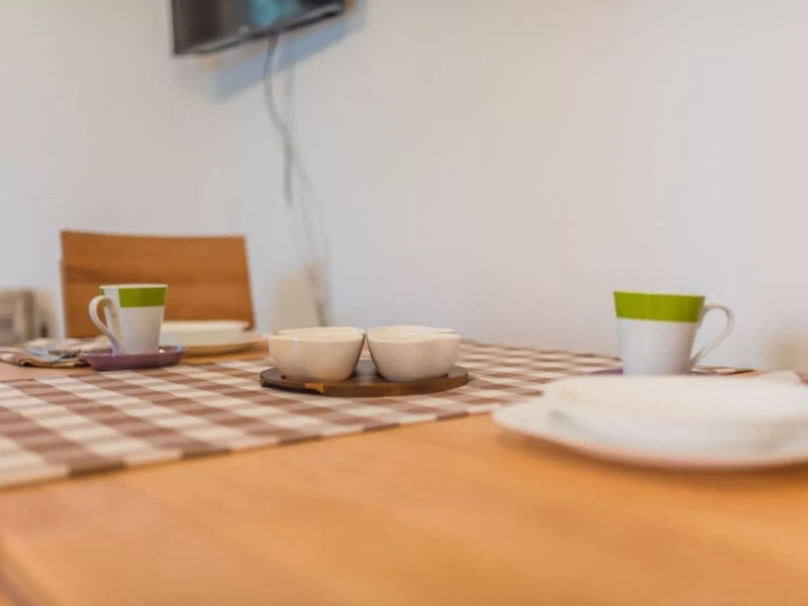 Große Wohnung in Klimno mit Möbliertem Balkon-Dedans