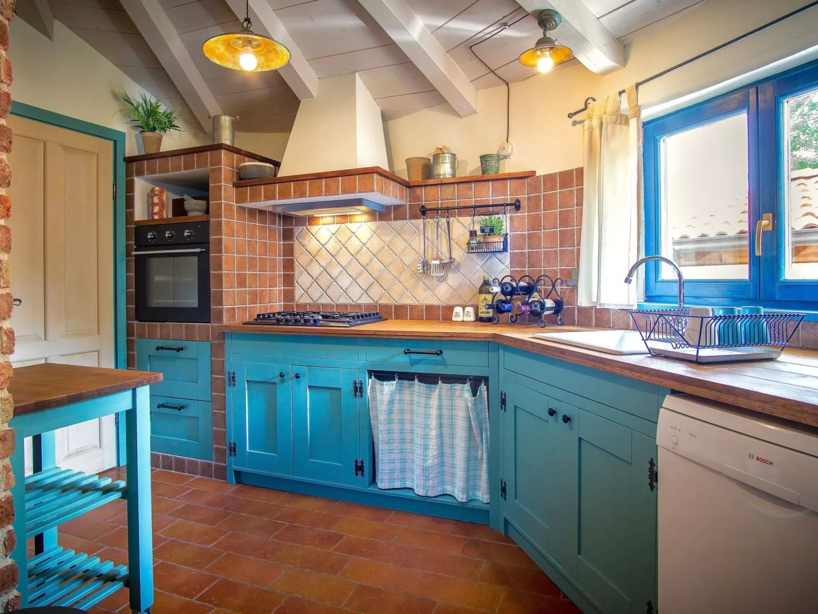 Ferienvilla mit Blick auf das Wasser-Dedans