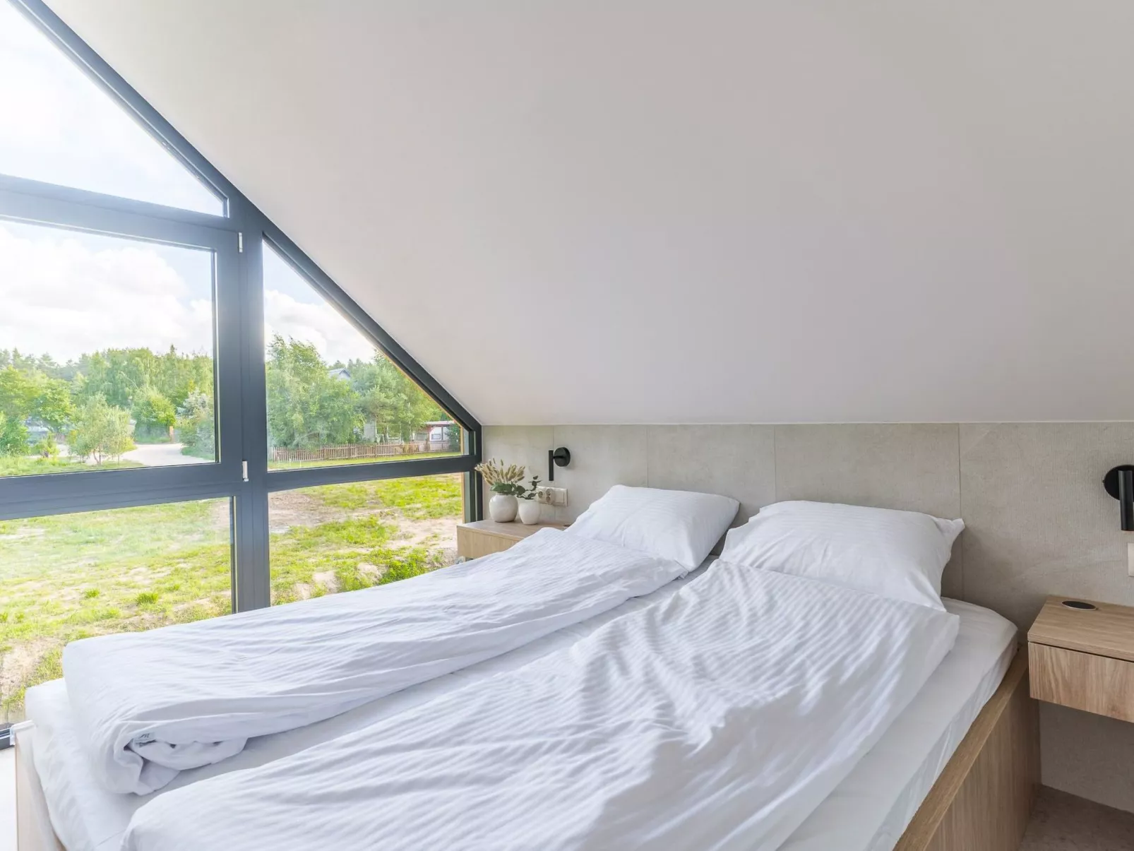 Sasino Park 22-Inside