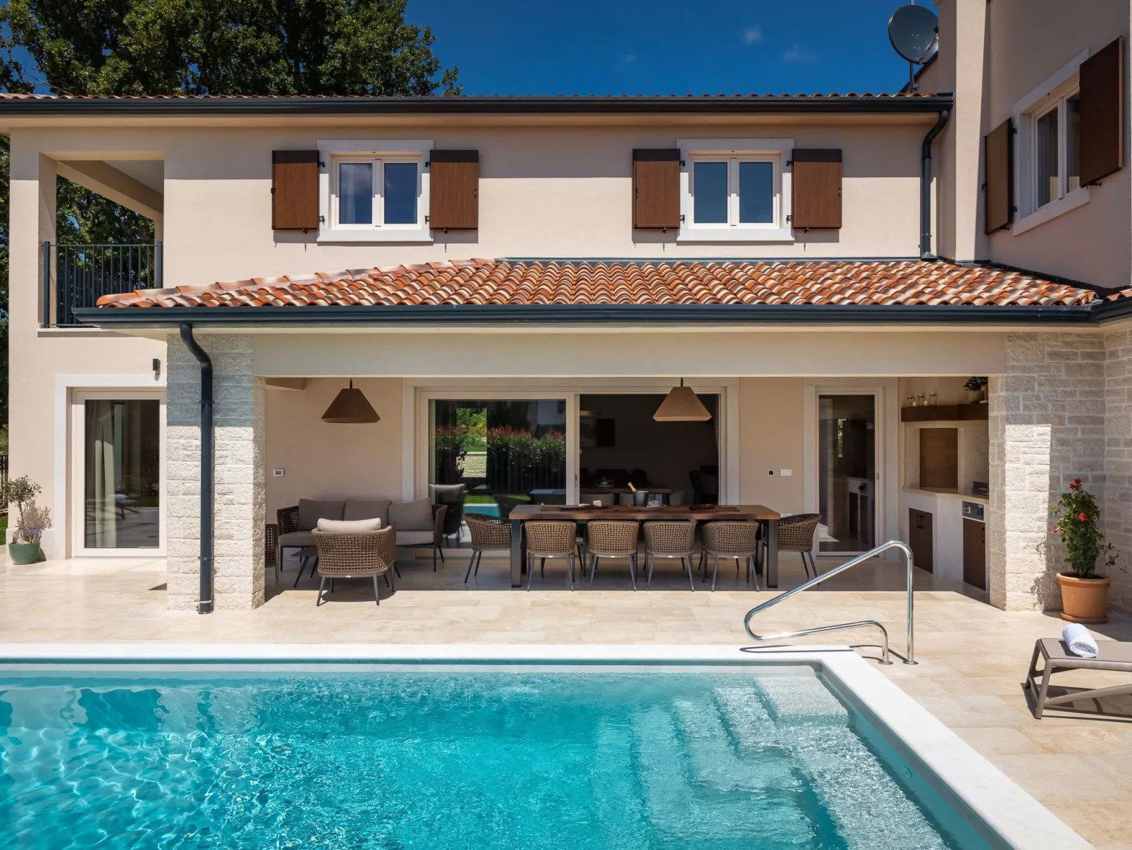 Villa Maxime-Outside