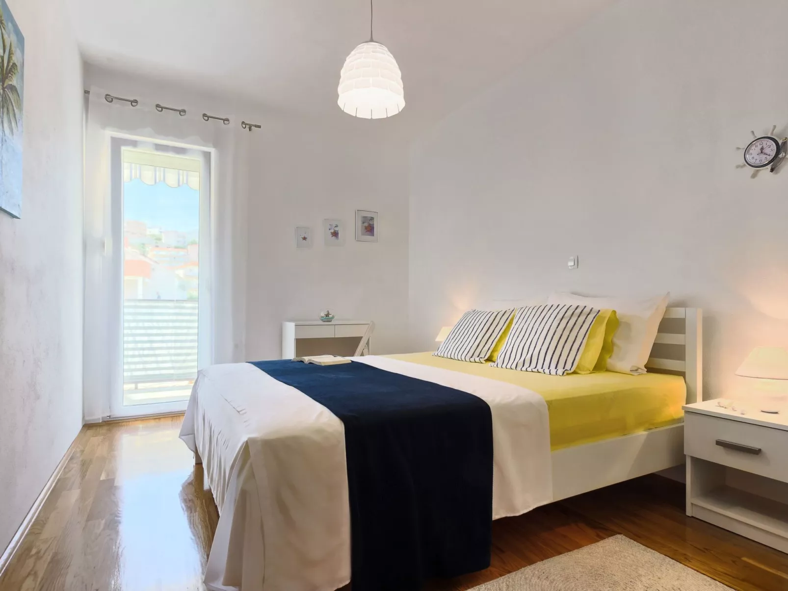 "Split Area Apartment"-Drinnen