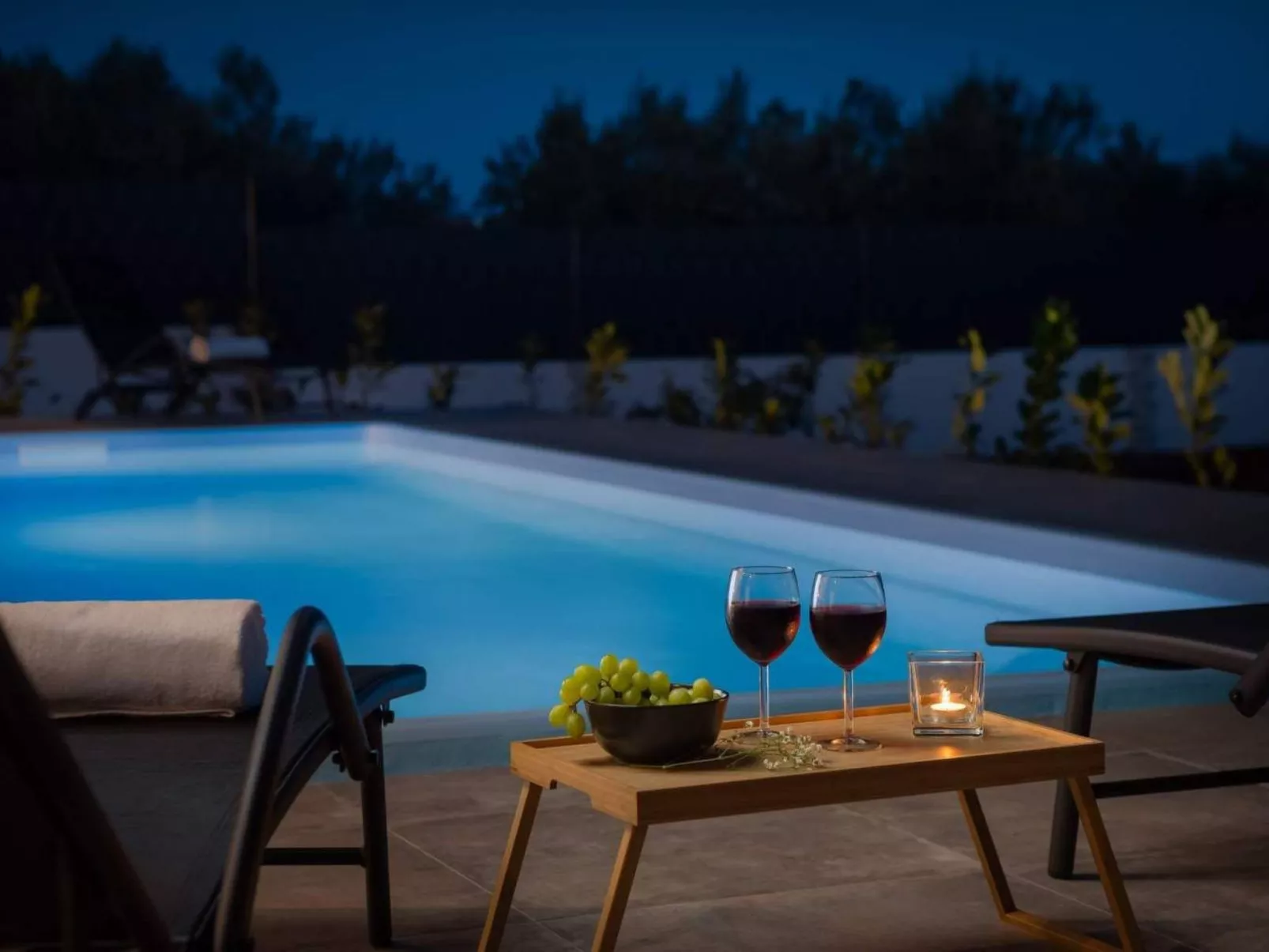 Villa Millenium-Outside