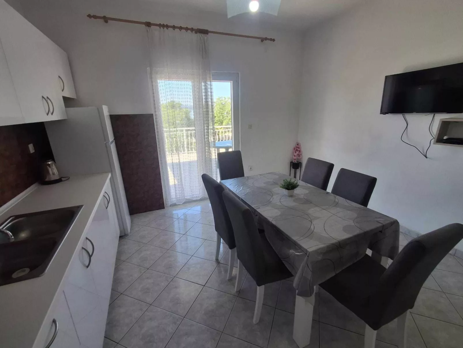 Sonnige Wohnung "Bepo" mit Blick auf das Wasser-Inside