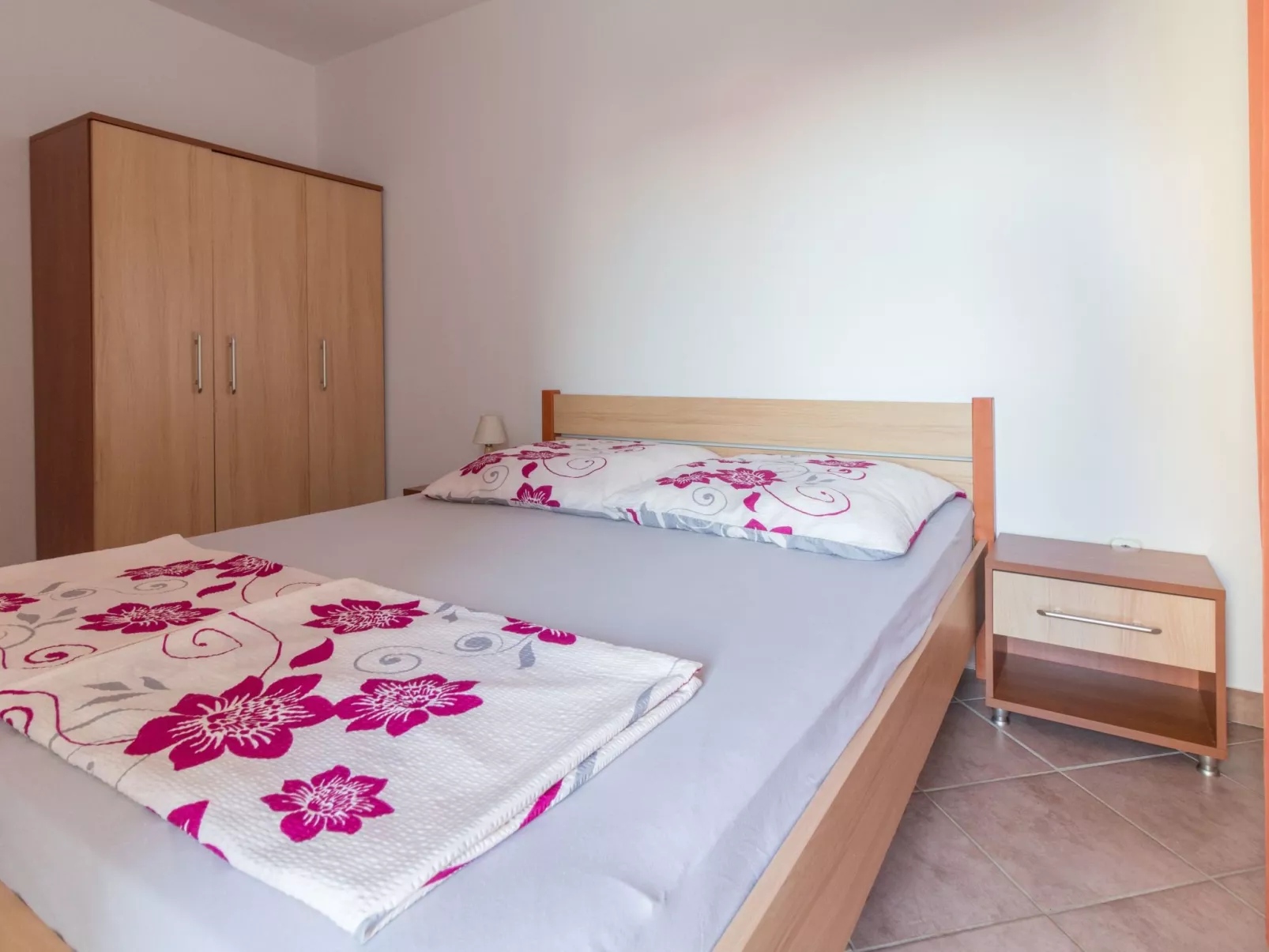 Wohnanlage Sunset Sabunike - TA Leut Agency-Drinnen