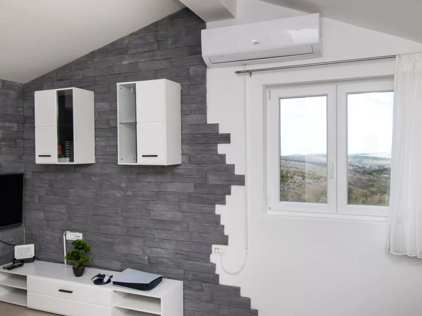 Villa Natura Piedra bei Sibenik-Drinnen