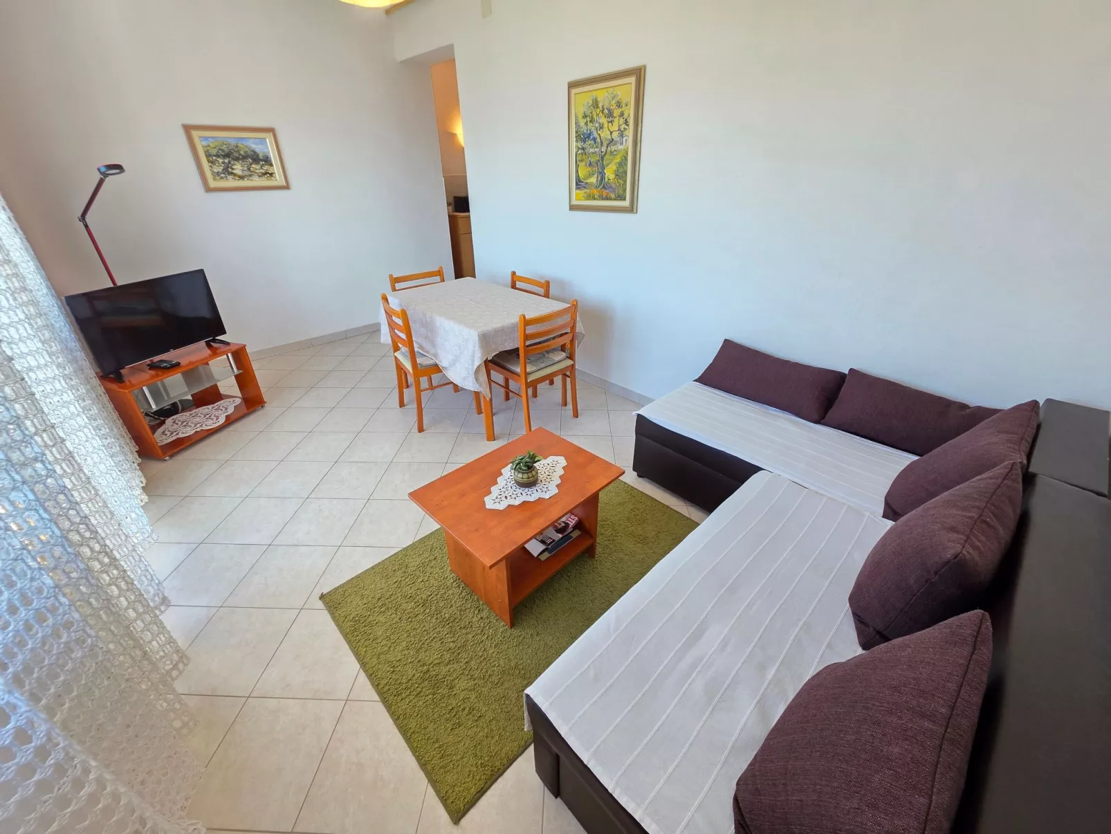 Wohnung mit Terrasse-Dedans